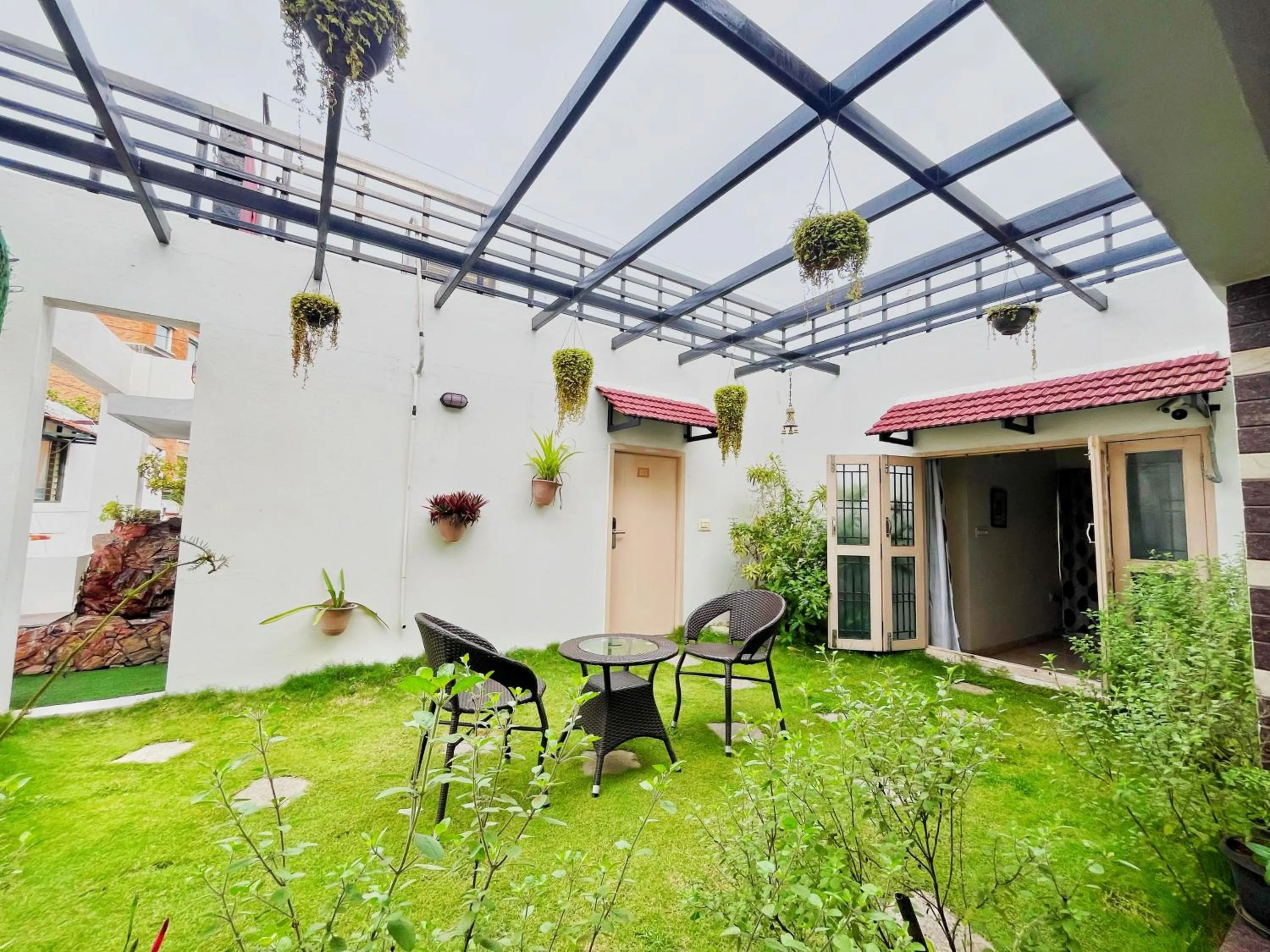 Balcony/Terrace in Mystic Felicity Inn