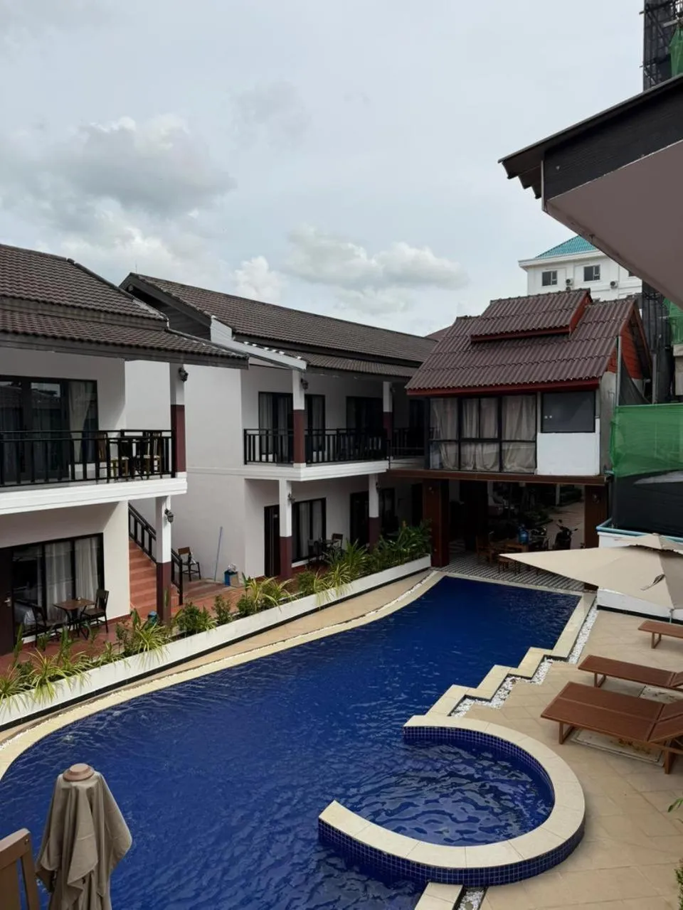 Vangvieng Night Market Resort