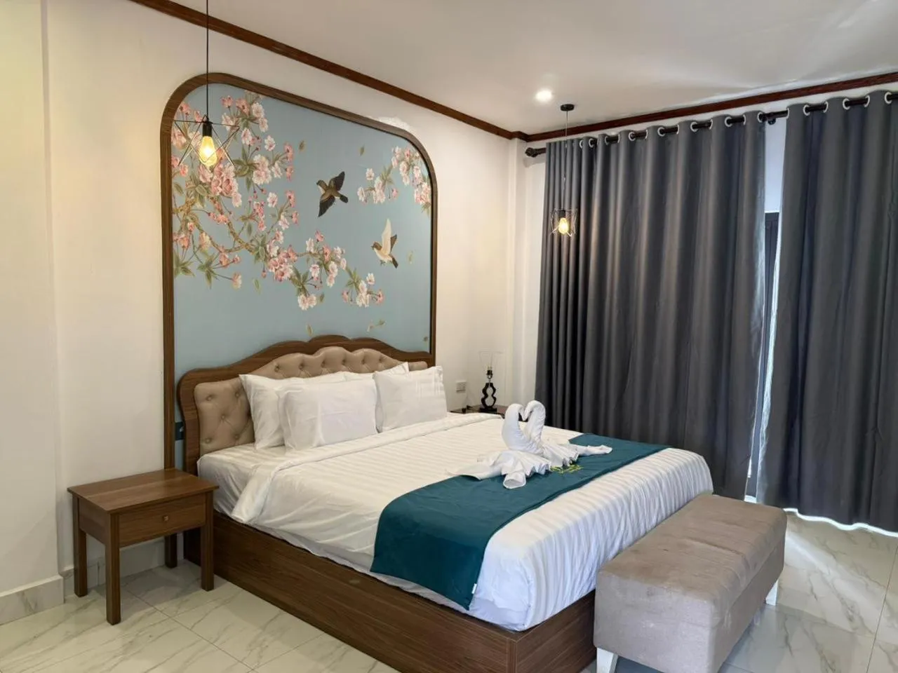 Bed in Vangvieng Night Market Resort