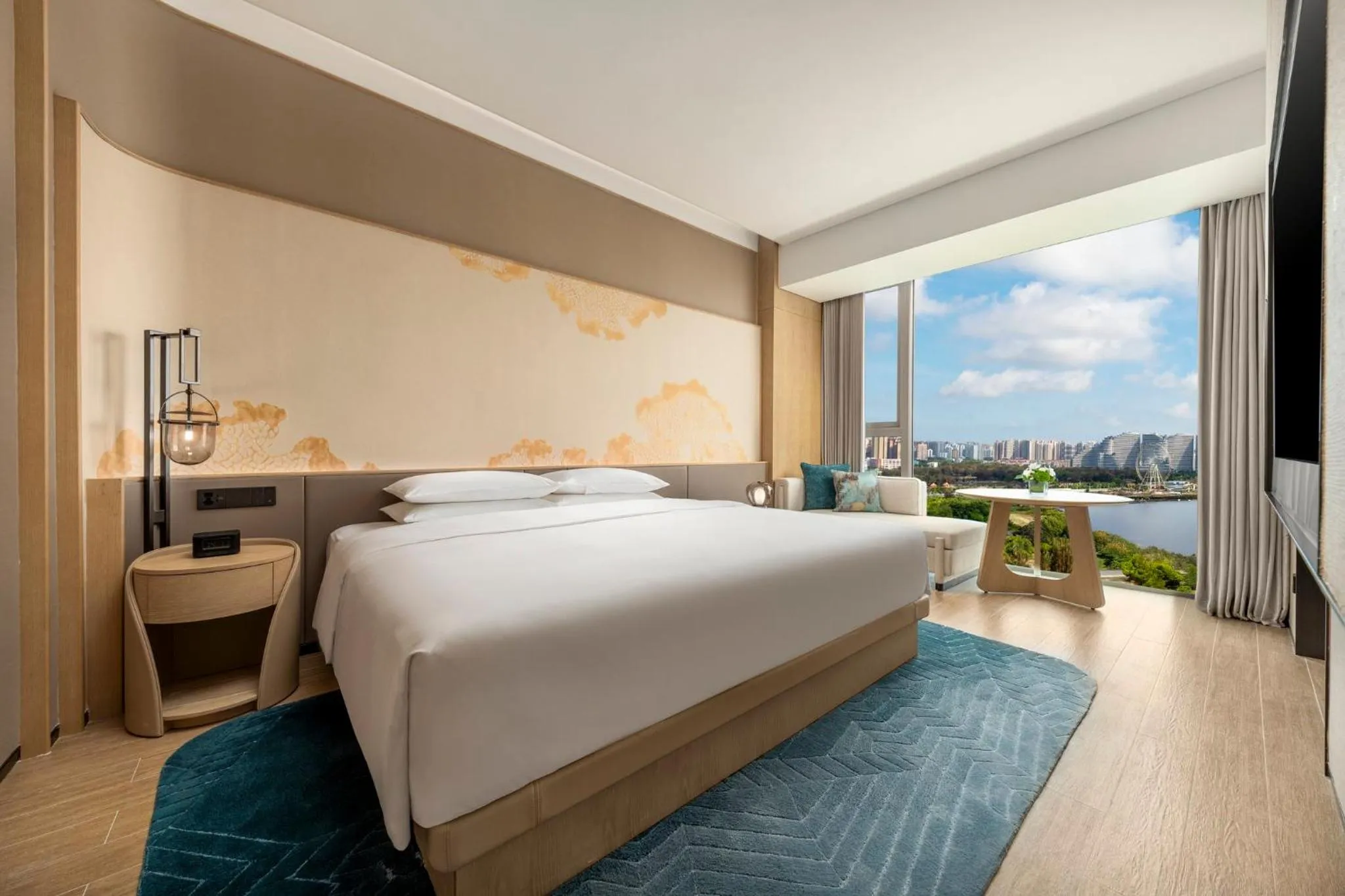 Photo of the whole room, Bed in HUALUXE Beihai Silver Beach Resort by IHG