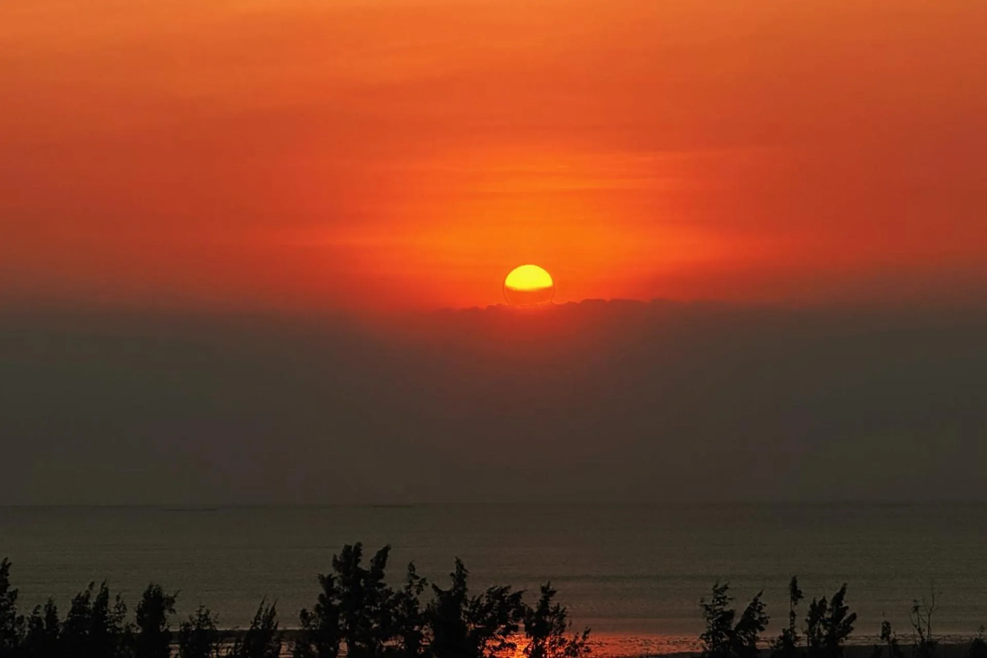 HUALUXE Beihai Silver Beach Resort by IHG