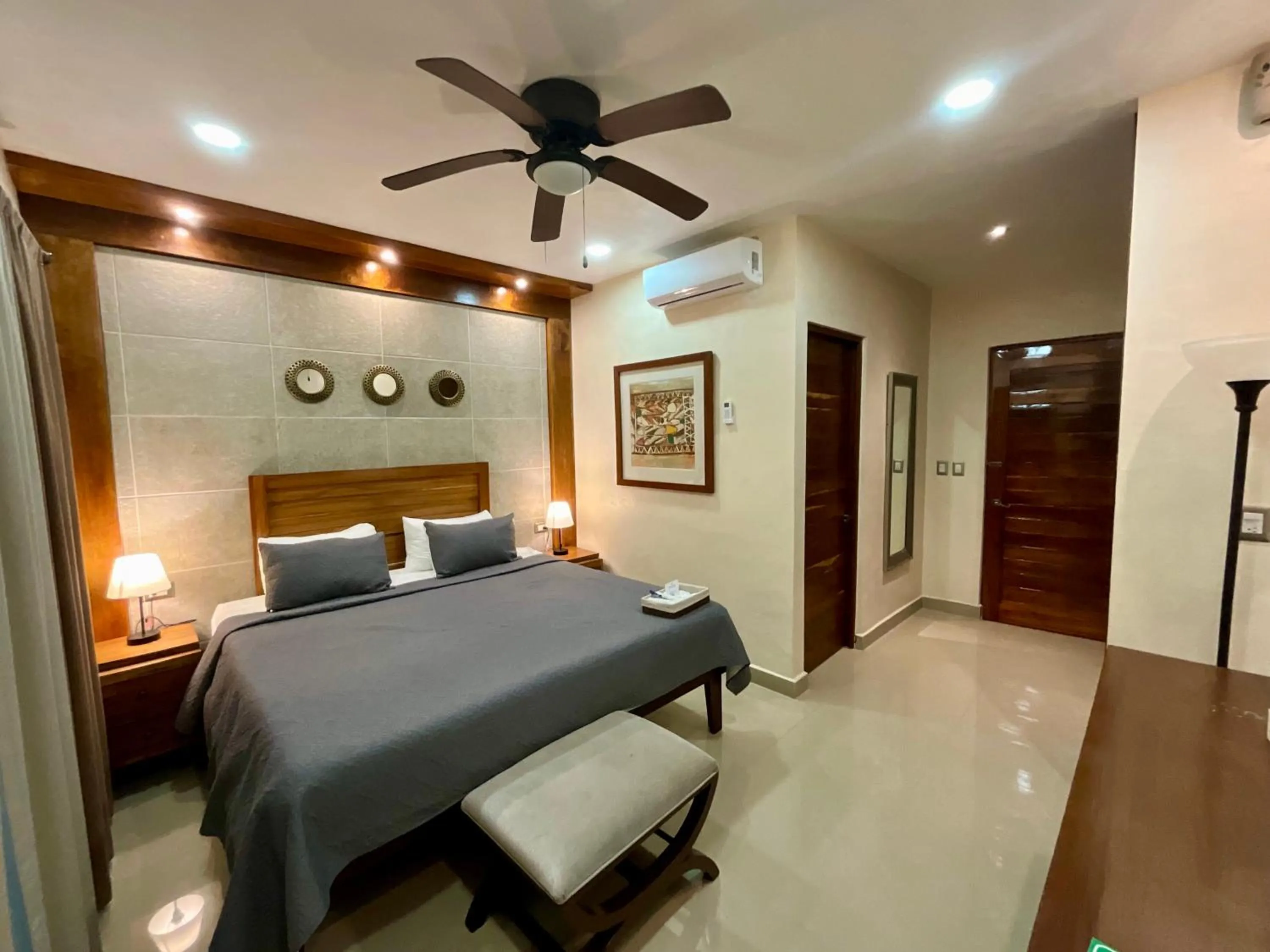 Bed in El Zaguán Colonial by GuruHotel