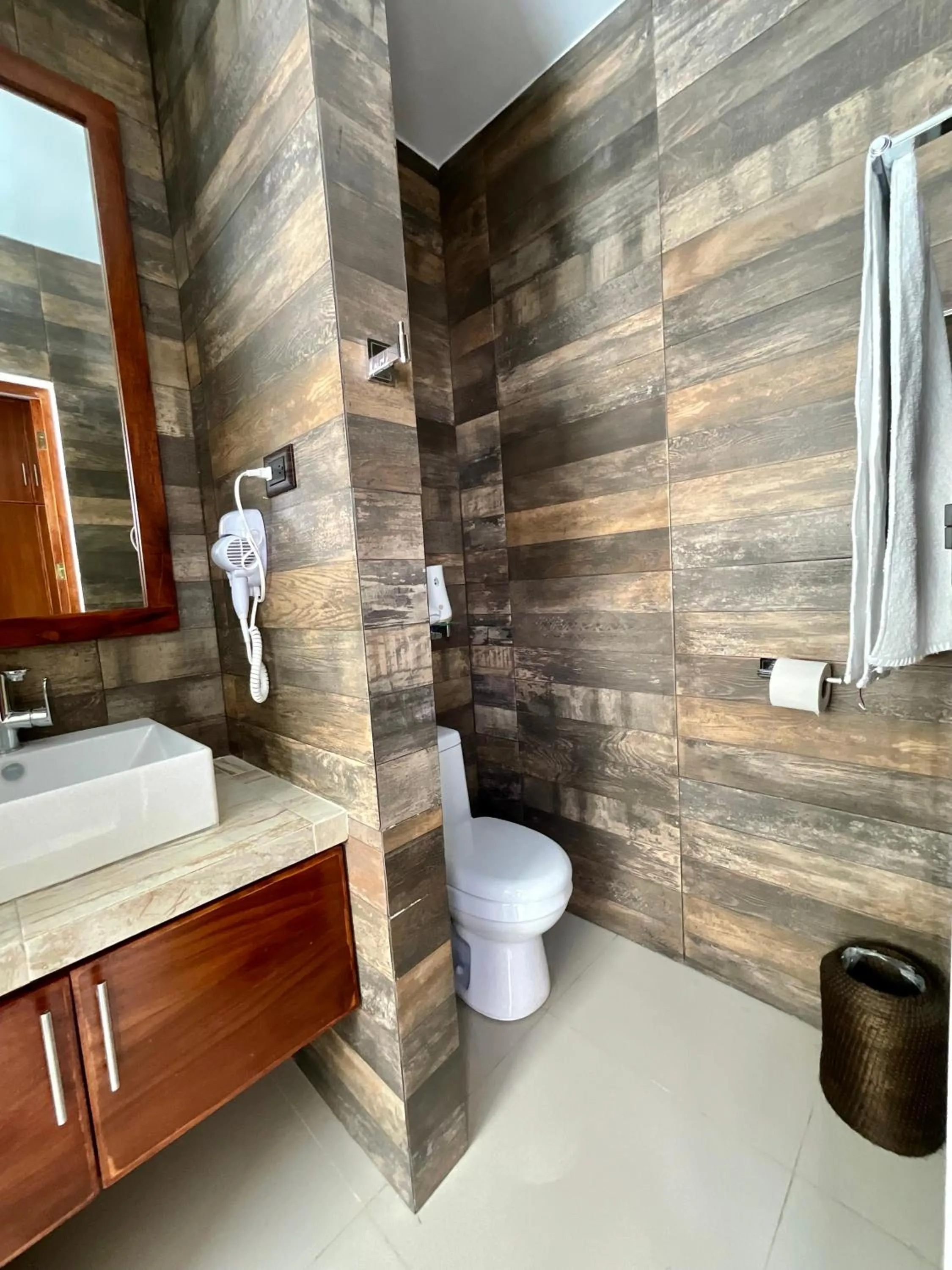 Bathroom in El Zaguán Colonial by GuruHotel