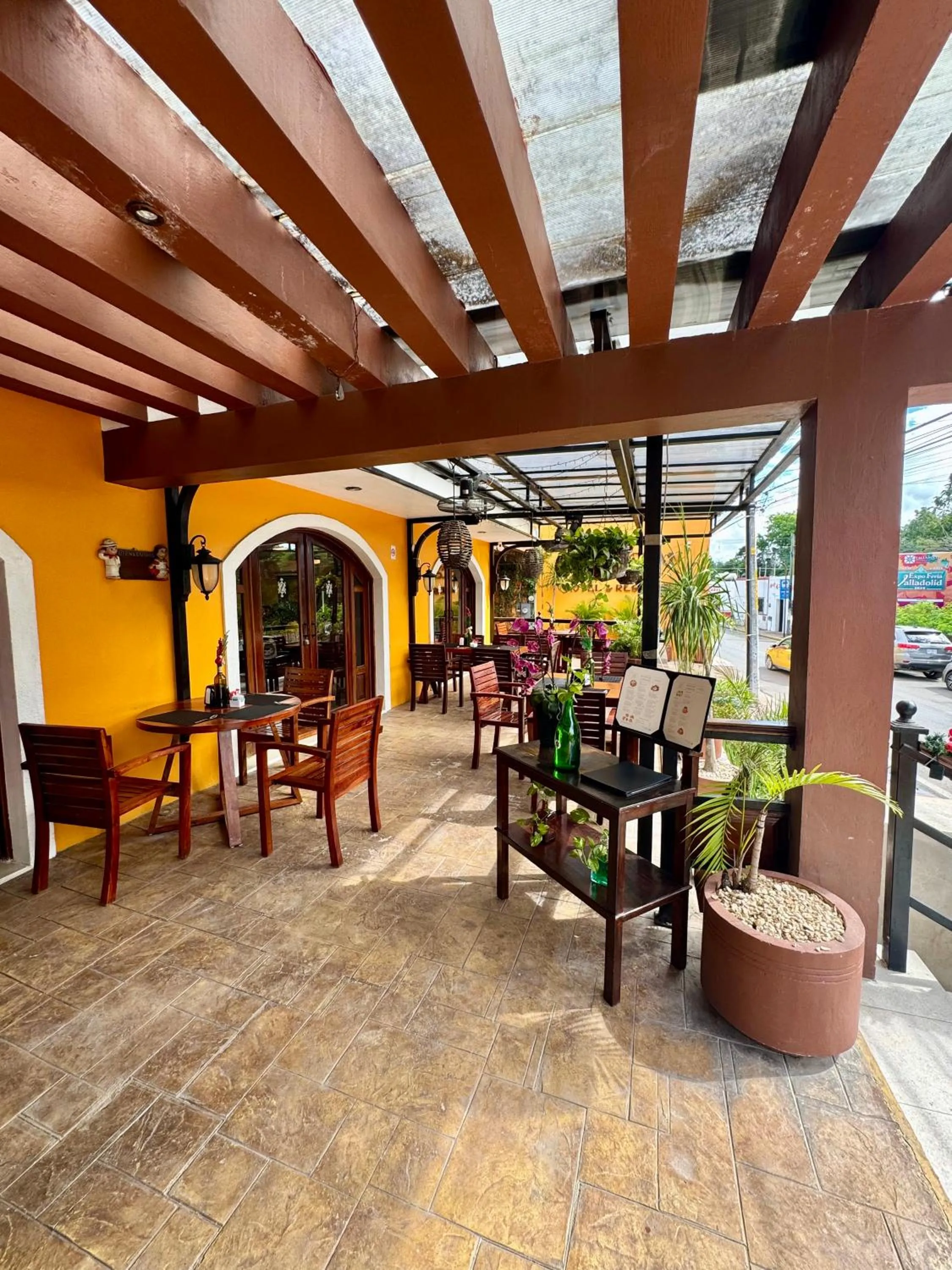 El Zaguán Colonial by GuruHotel