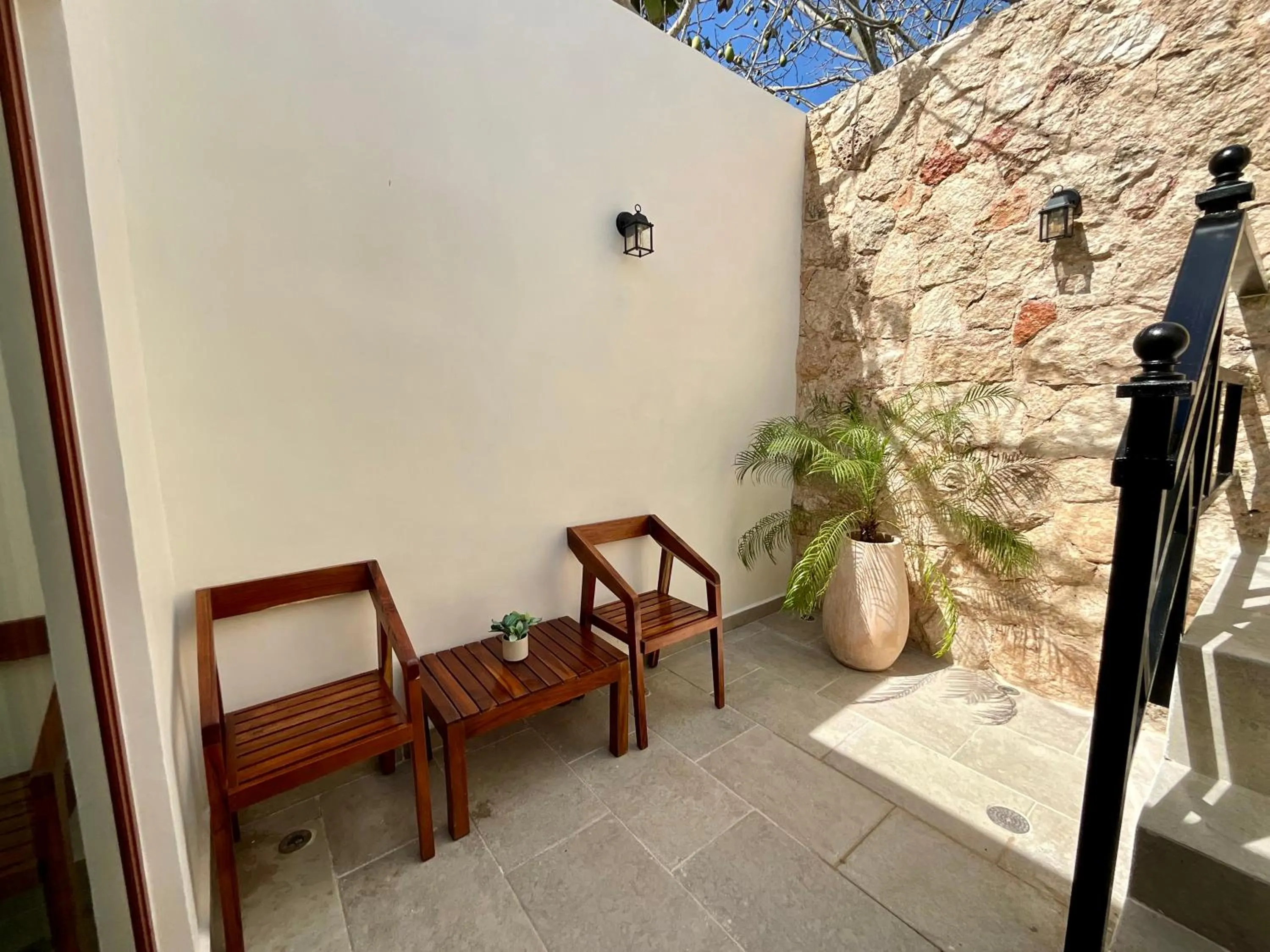 Balcony/Terrace in El Zaguán Colonial by GuruHotel