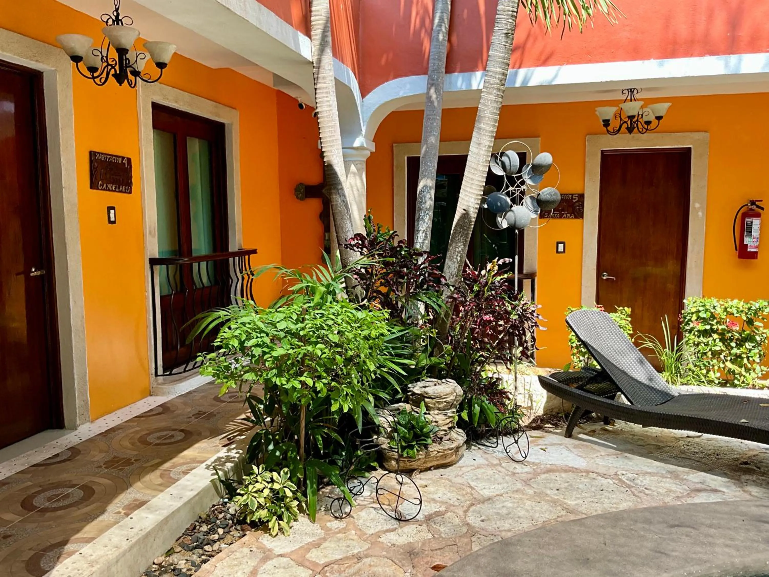 El Zaguán Colonial by GuruHotel