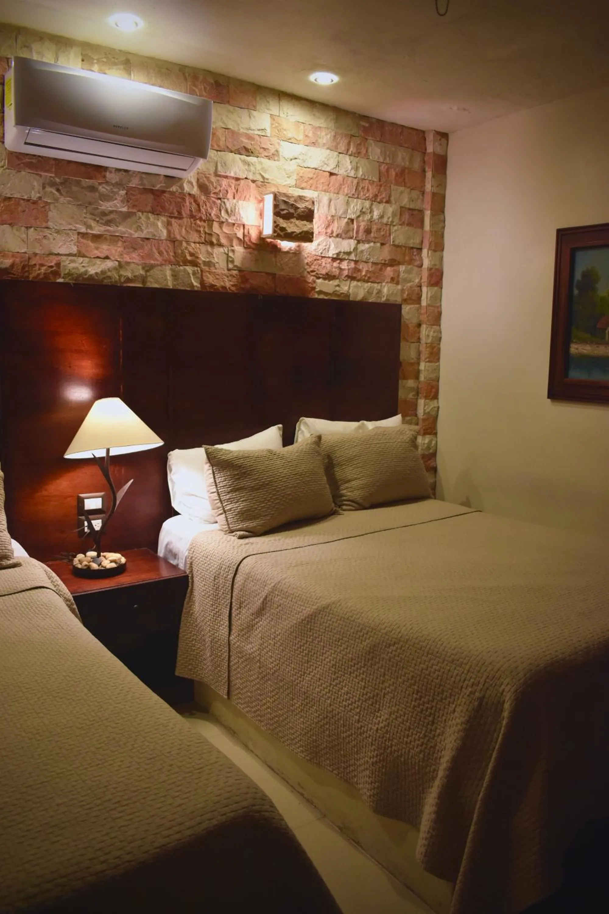 Bed in El Zaguán Colonial by GuruHotel