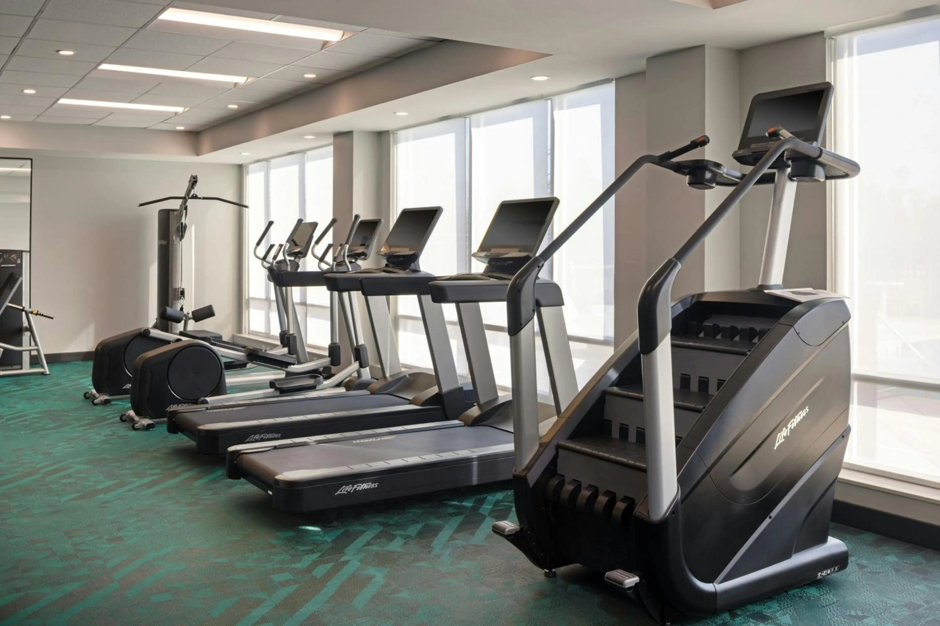 Fitness centre/facilities in TownePlace Suites by Marriott Middleburg