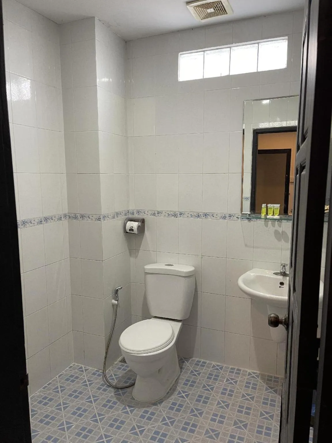 Shower in Lucky city hotel