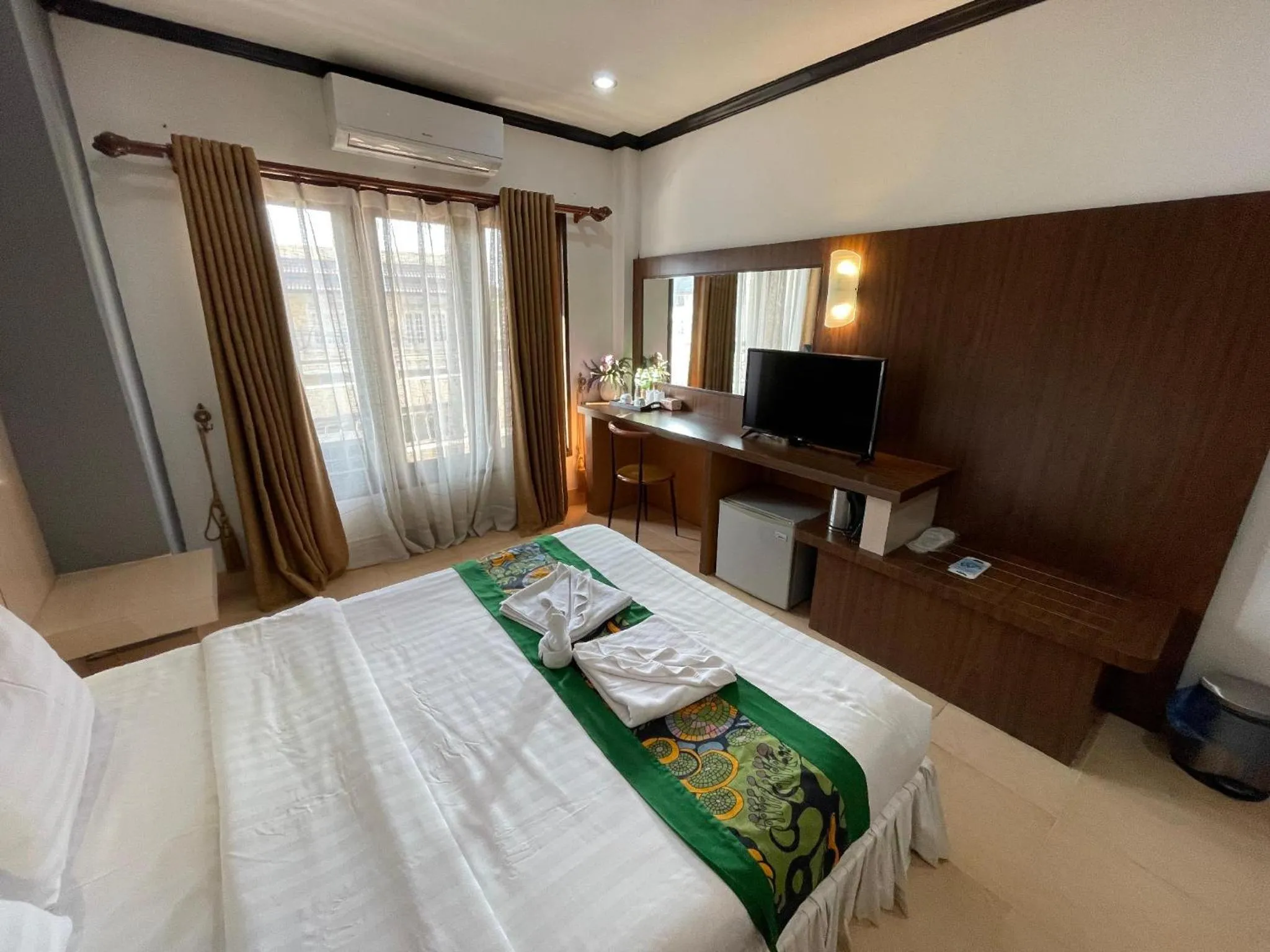 Bed in Lucky city hotel