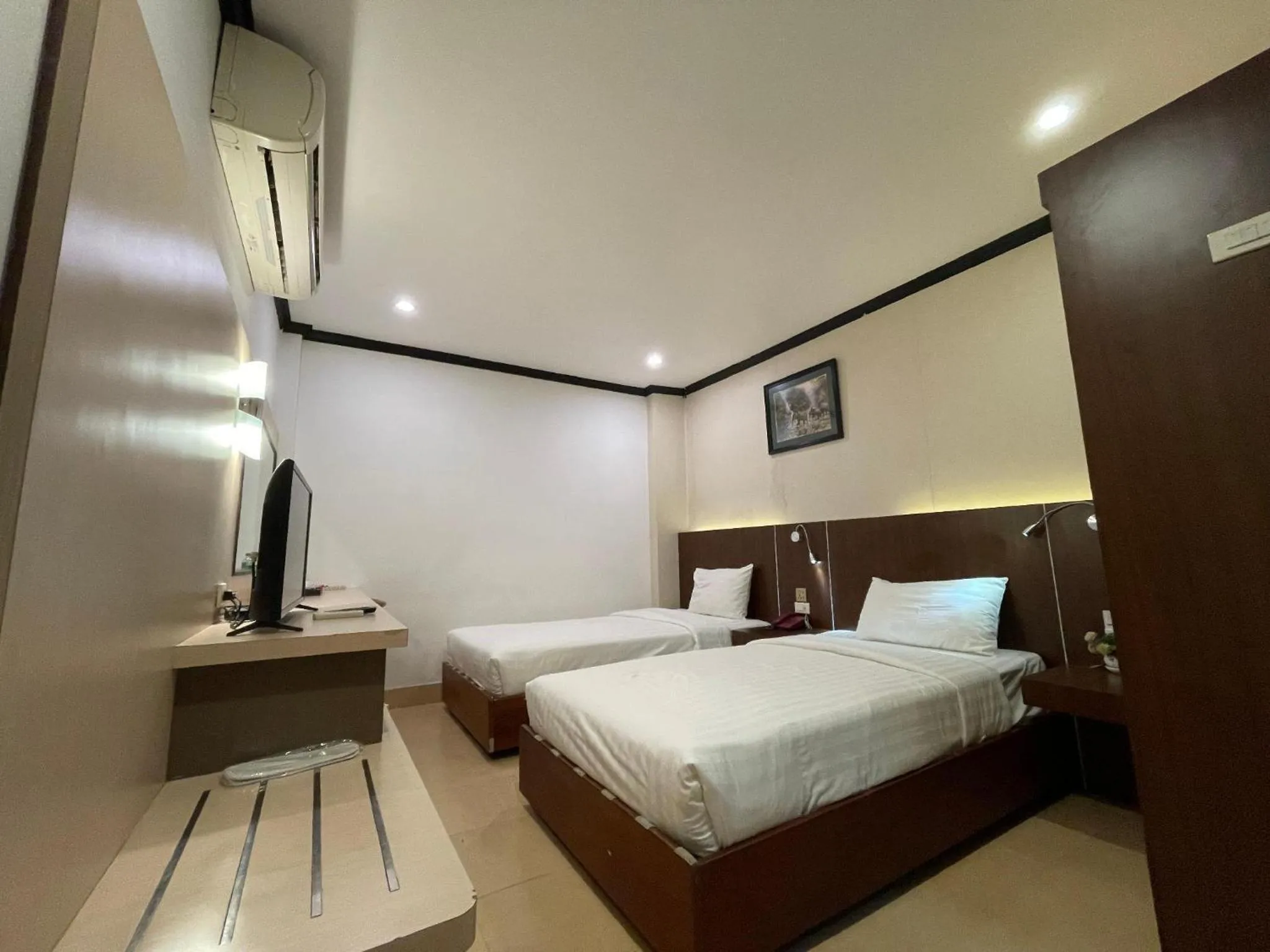 Bed in Lucky city hotel