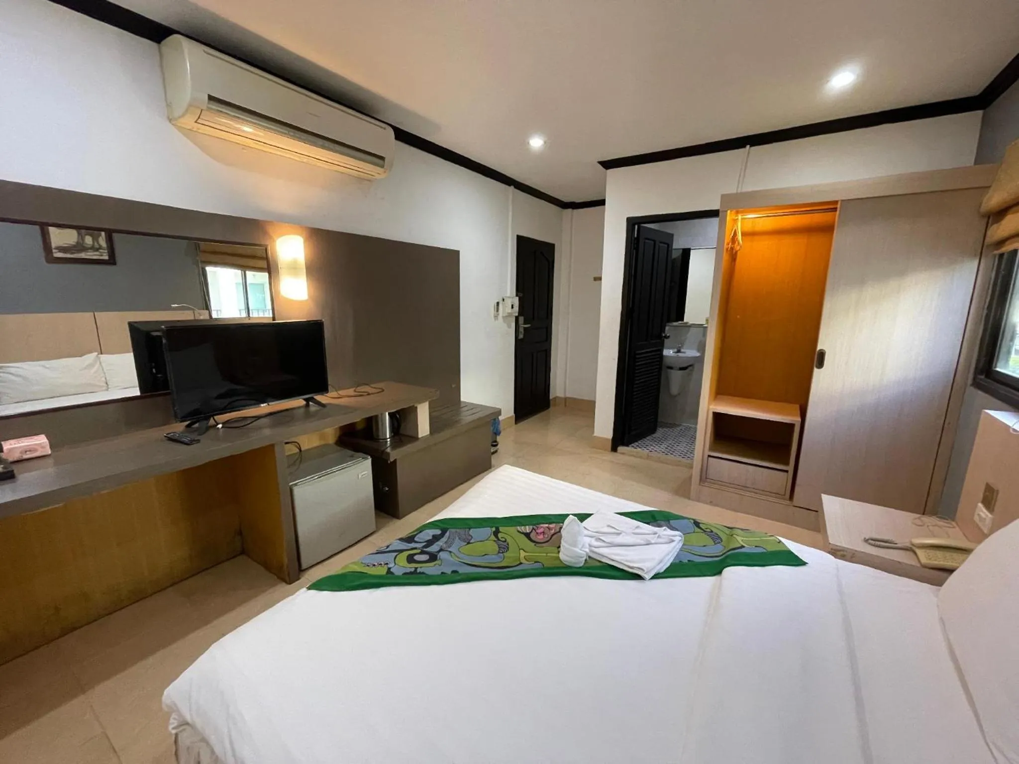 Bed in Lucky city hotel