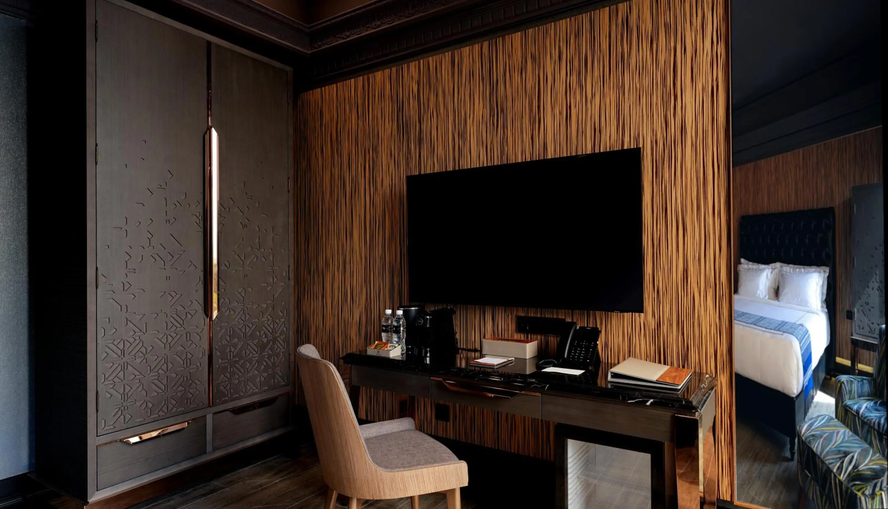 TV and multimedia in 1969 D'Kelly Hotel