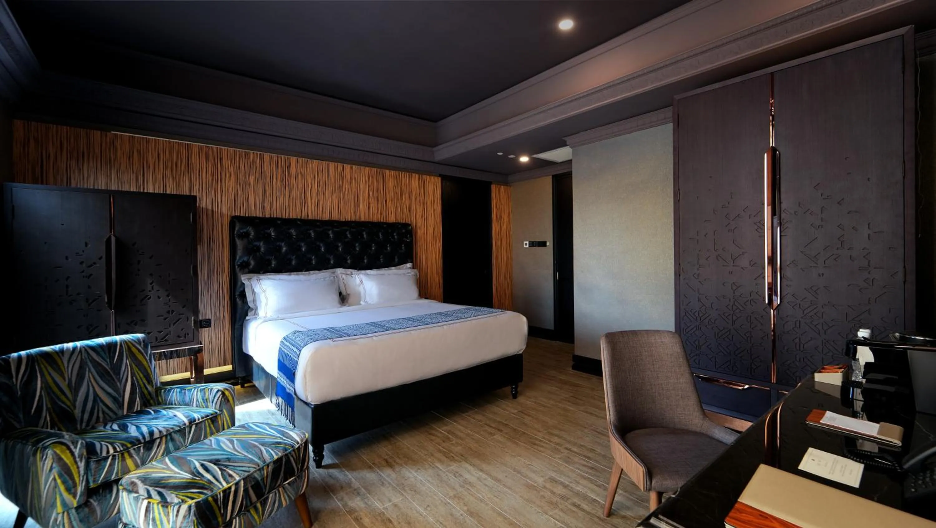 Photo of the whole room, Bed in 1969 D'Kelly Hotel