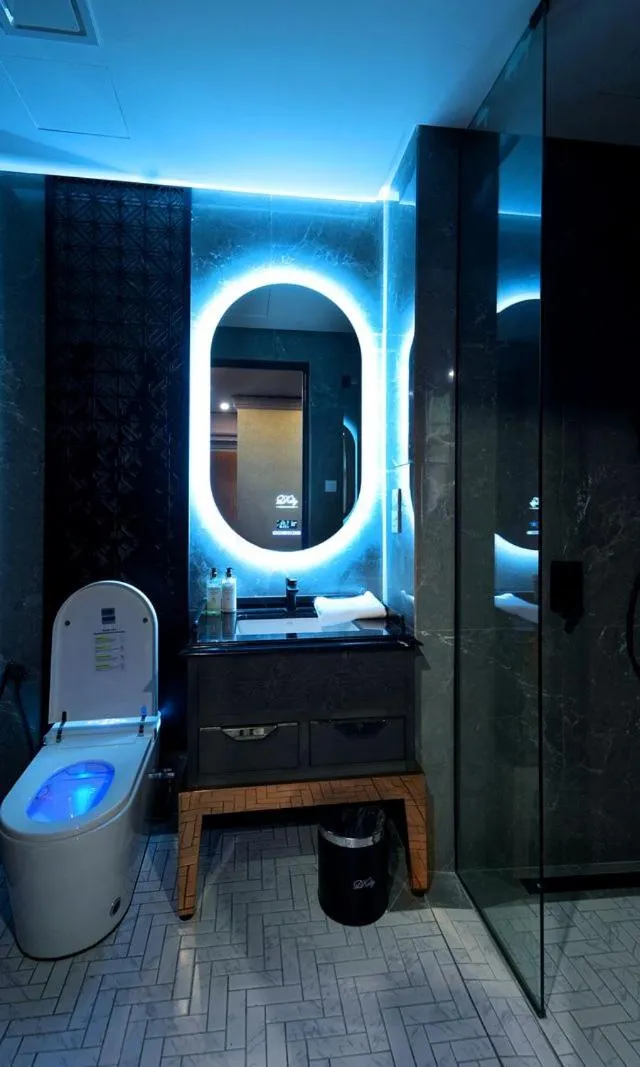 Bathroom in 1969 D'Kelly Hotel