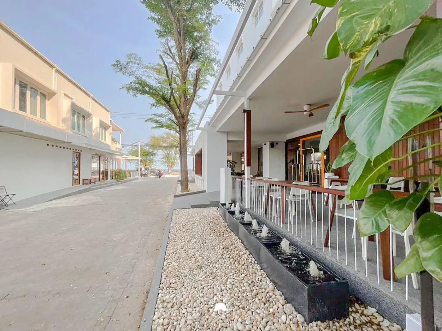 Facade/entrance in Talay Hotel and Villa Cha-am