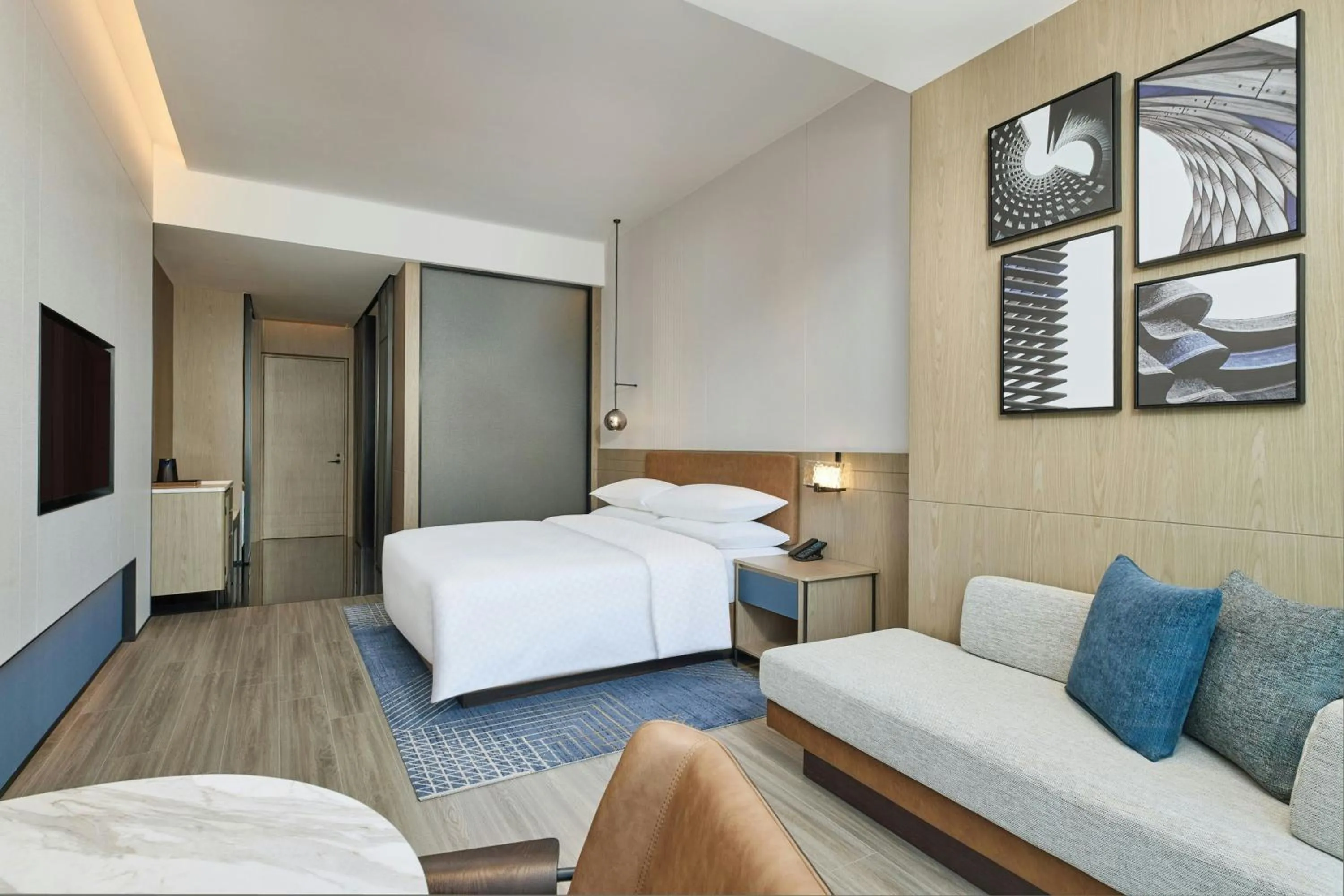 King Room with Bay View in Four Points by Sheraton Shenzhen Bay