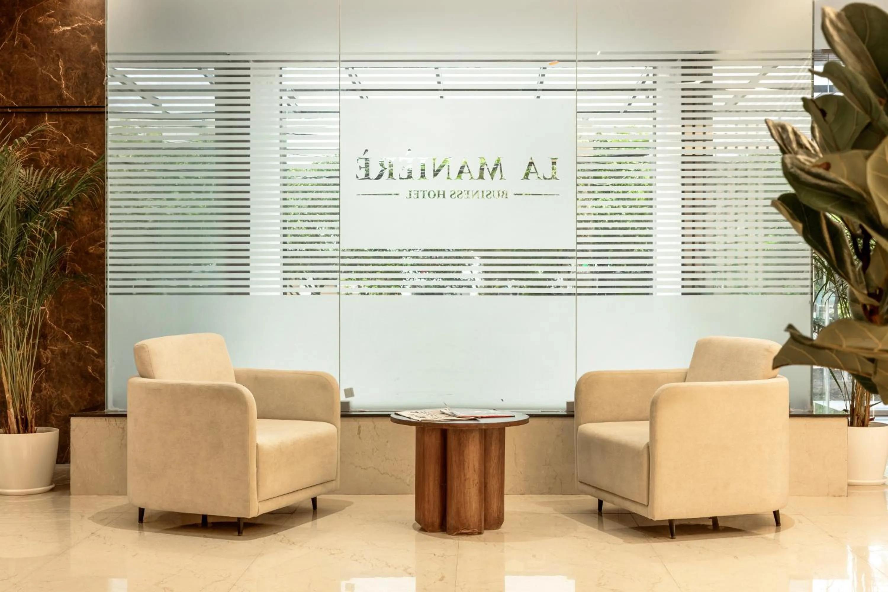 Lobby or reception in ECKO La Maniere Business Hotels