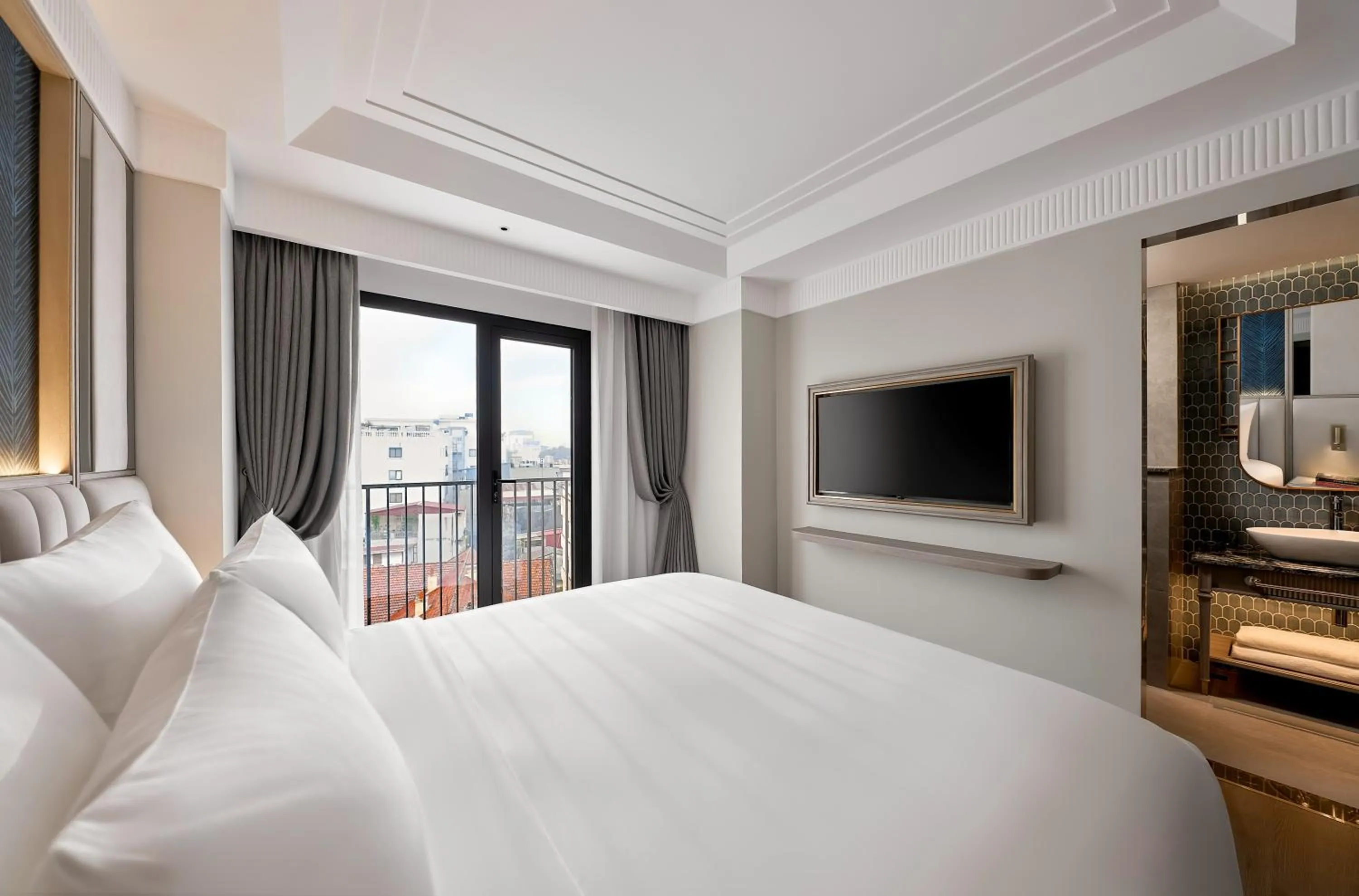 Bed in La Siesta Premium Lakeside