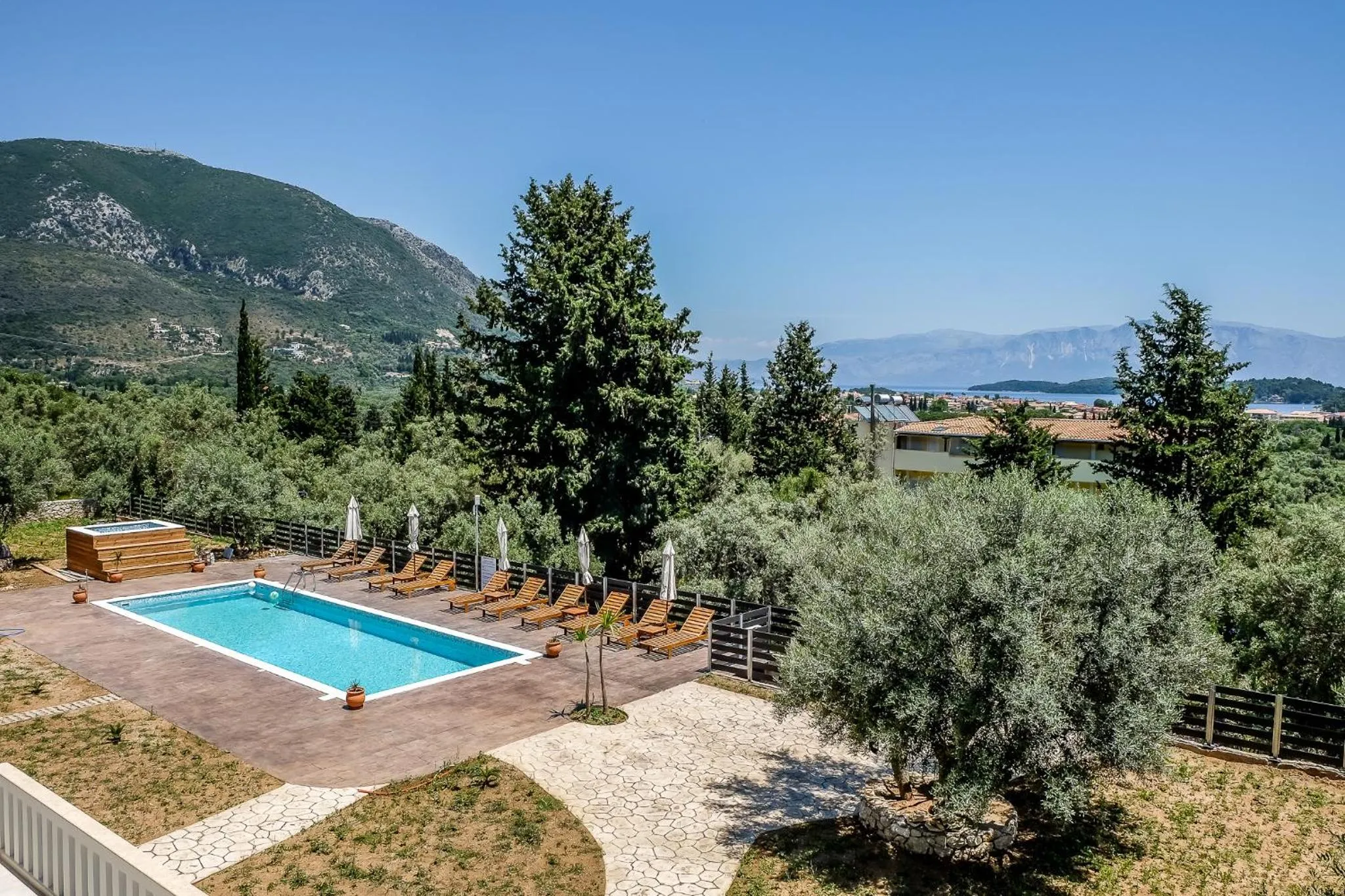 Day in Golden Sun Villas