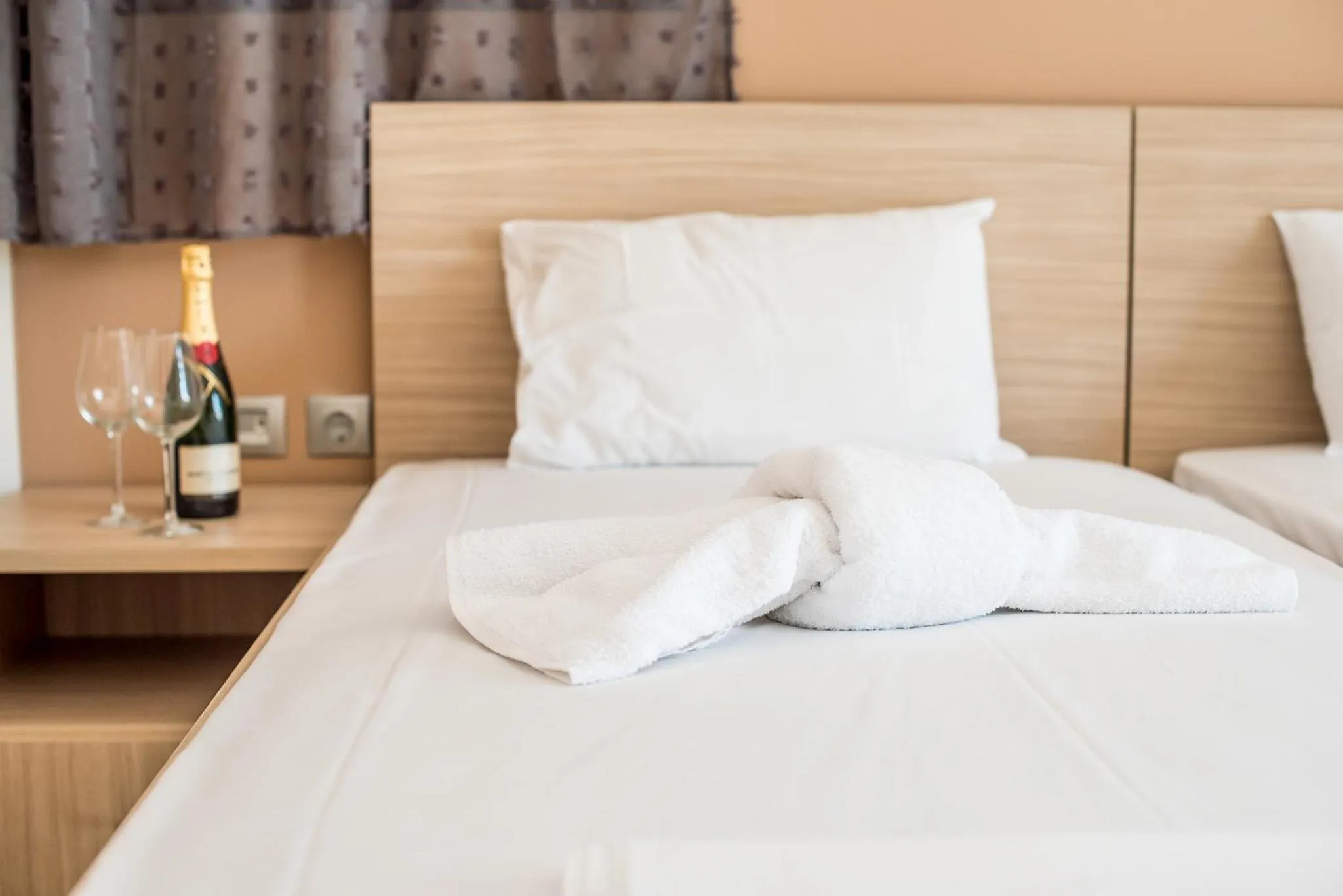 Bed in Golden Sun Villas