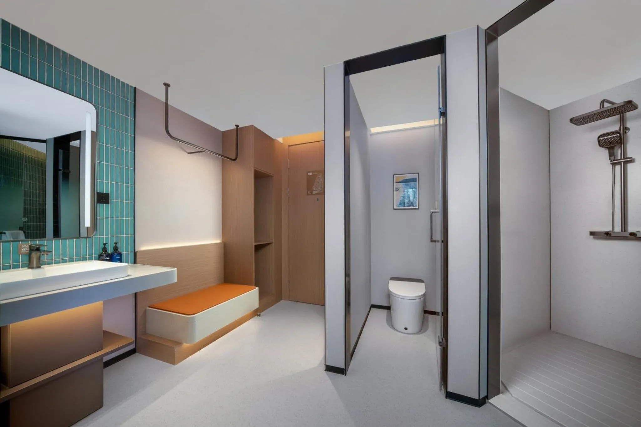 Photo of the whole room in Holiday Inn Express Shanghai on The Bund by IHG