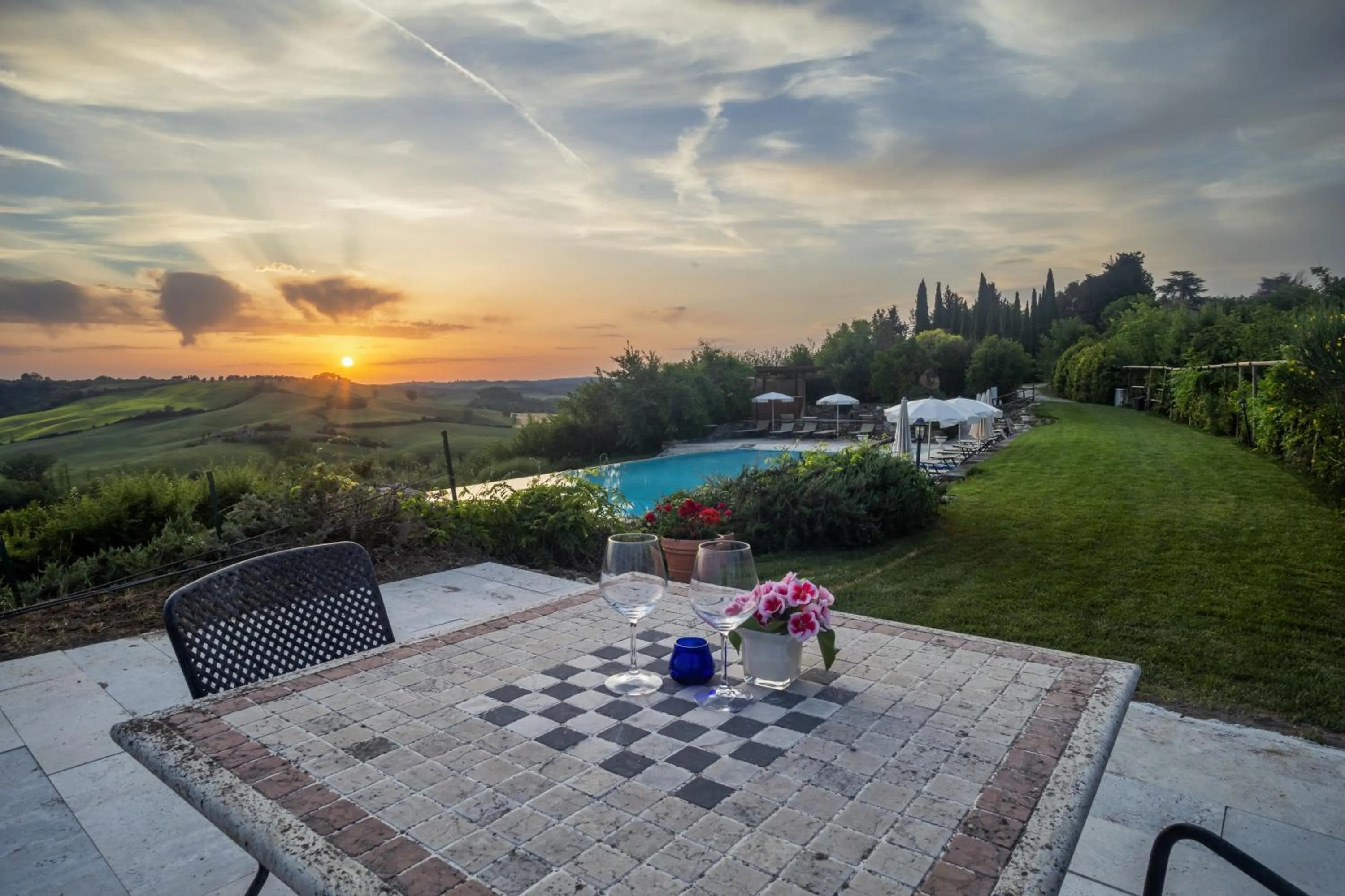 Swimming pool in Borgo Laticastelli