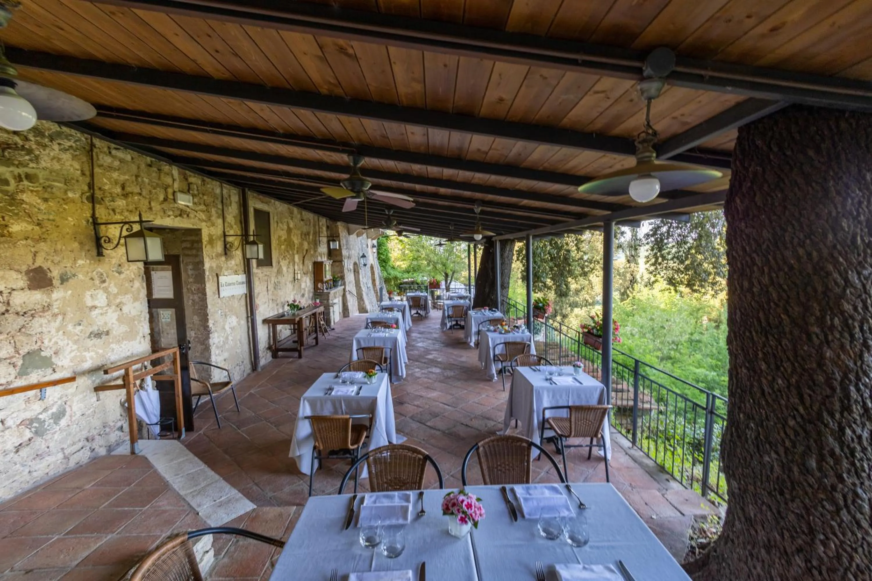 Restaurant/places to eat in Borgo Laticastelli