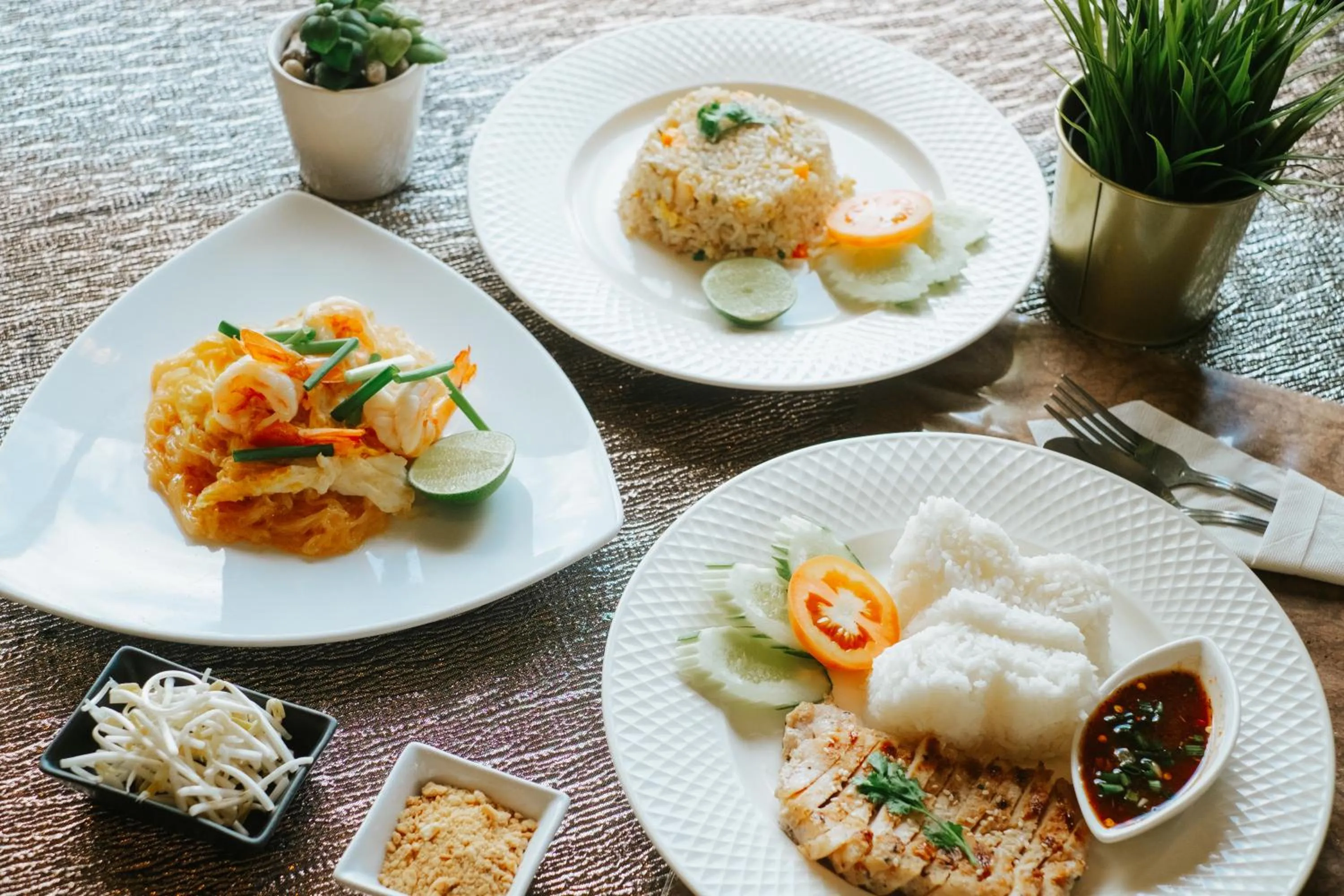 Food in The Desiign Hotel - SHA