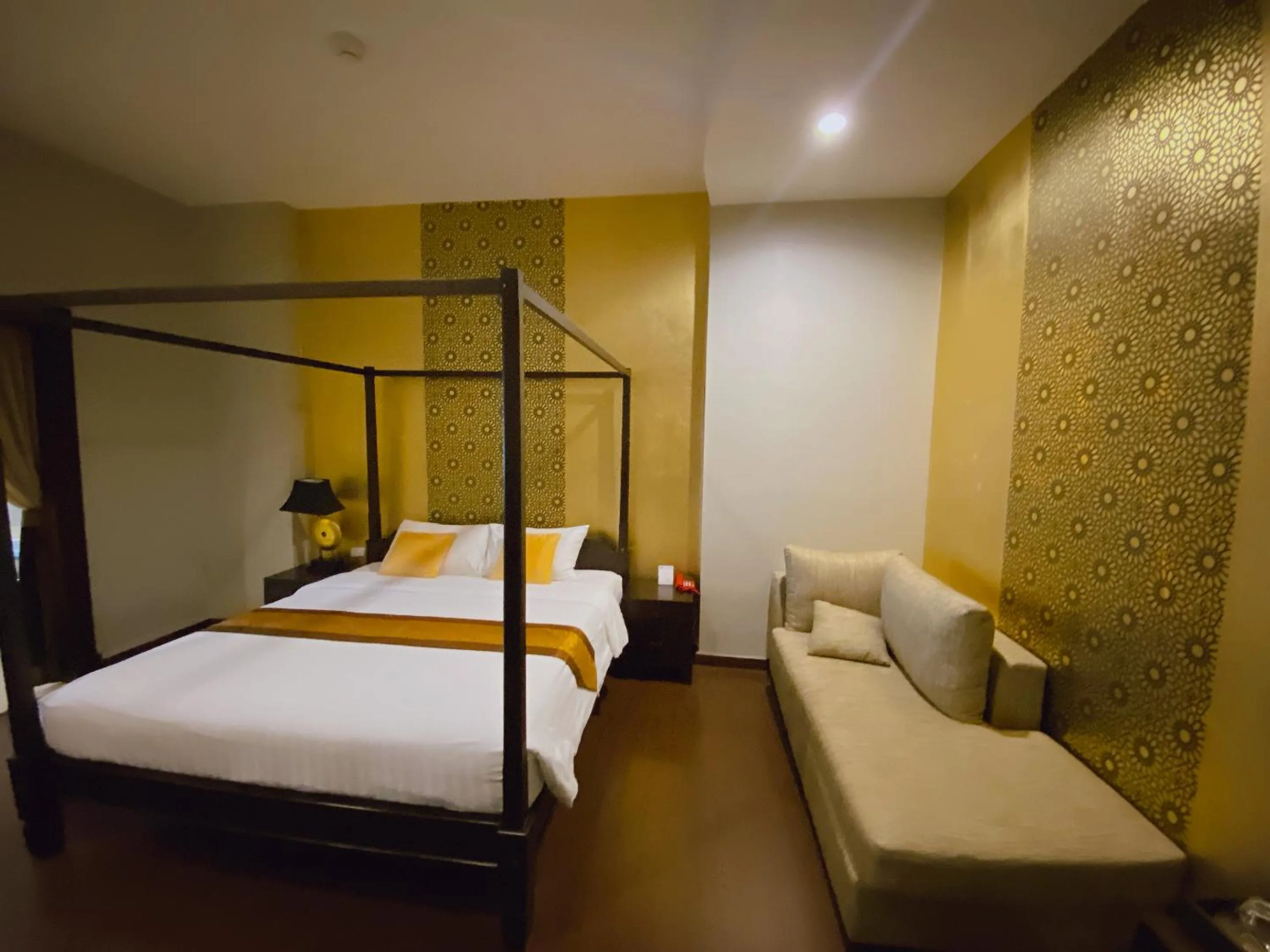 Bedroom, Bed in The Desiign Hotel - SHA