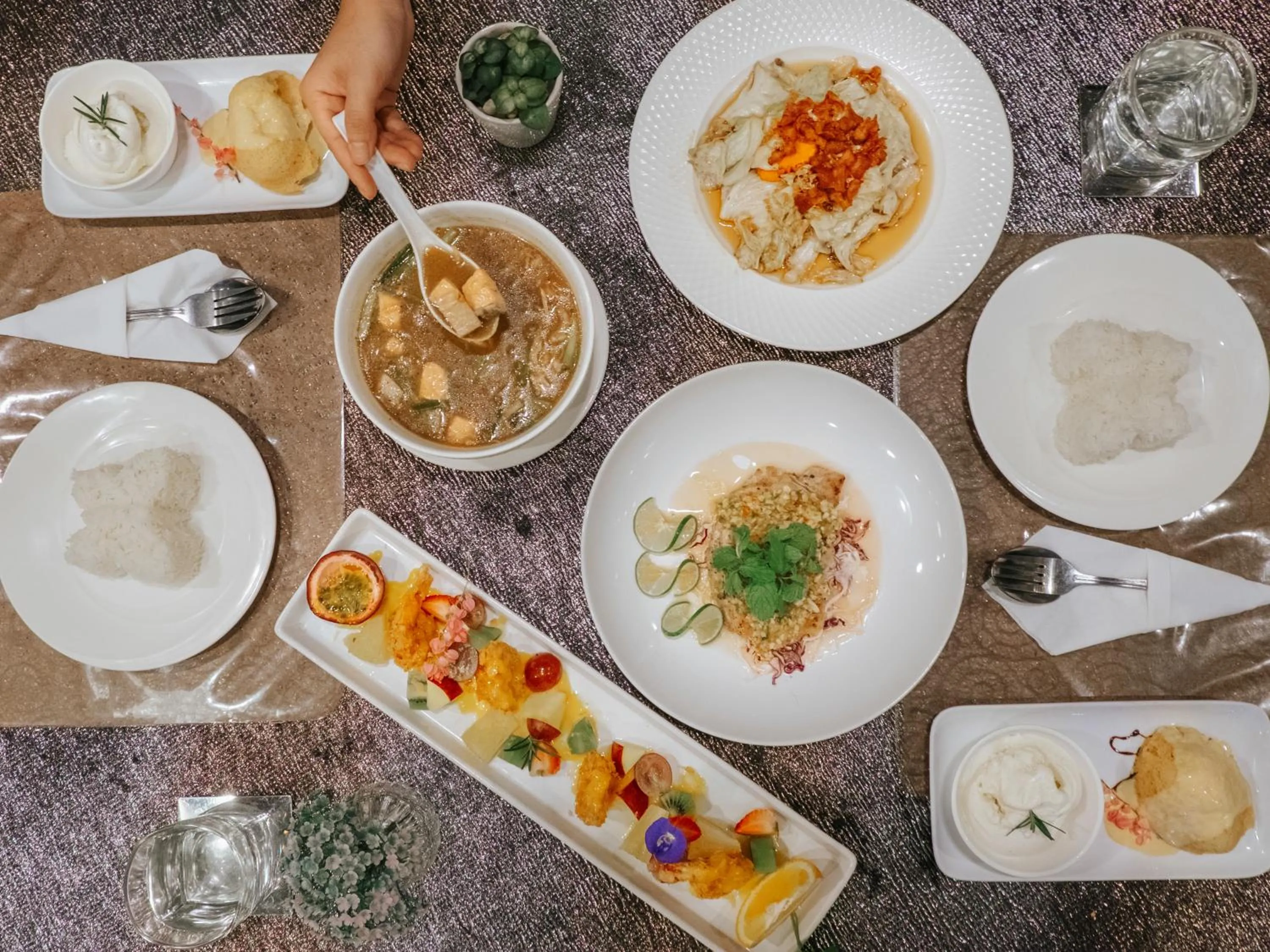 Food in The Desiign Hotel - SHA