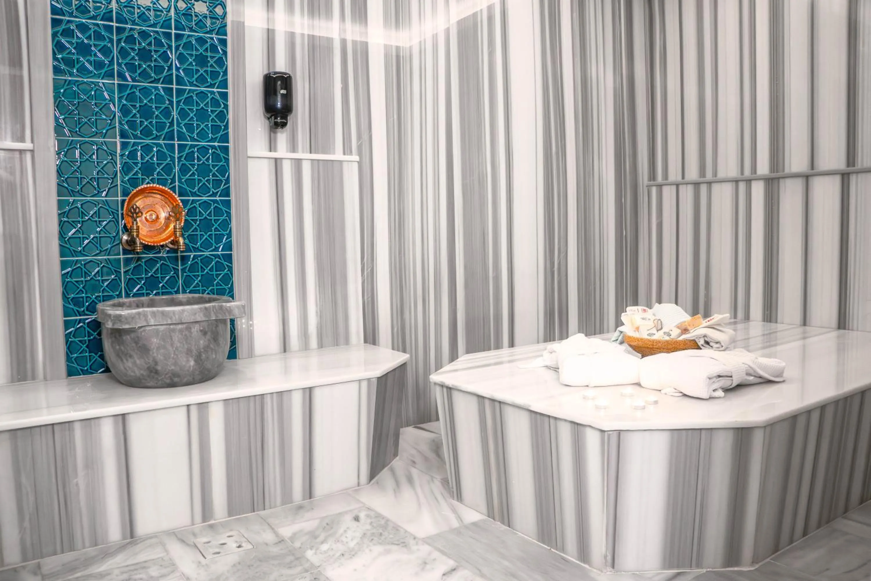 Bathroom in ivy Hotel Spa