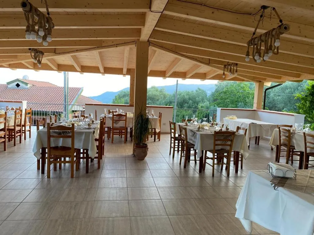 Restaurant/Places to Eat in Casa Vacanze Primula palinuri