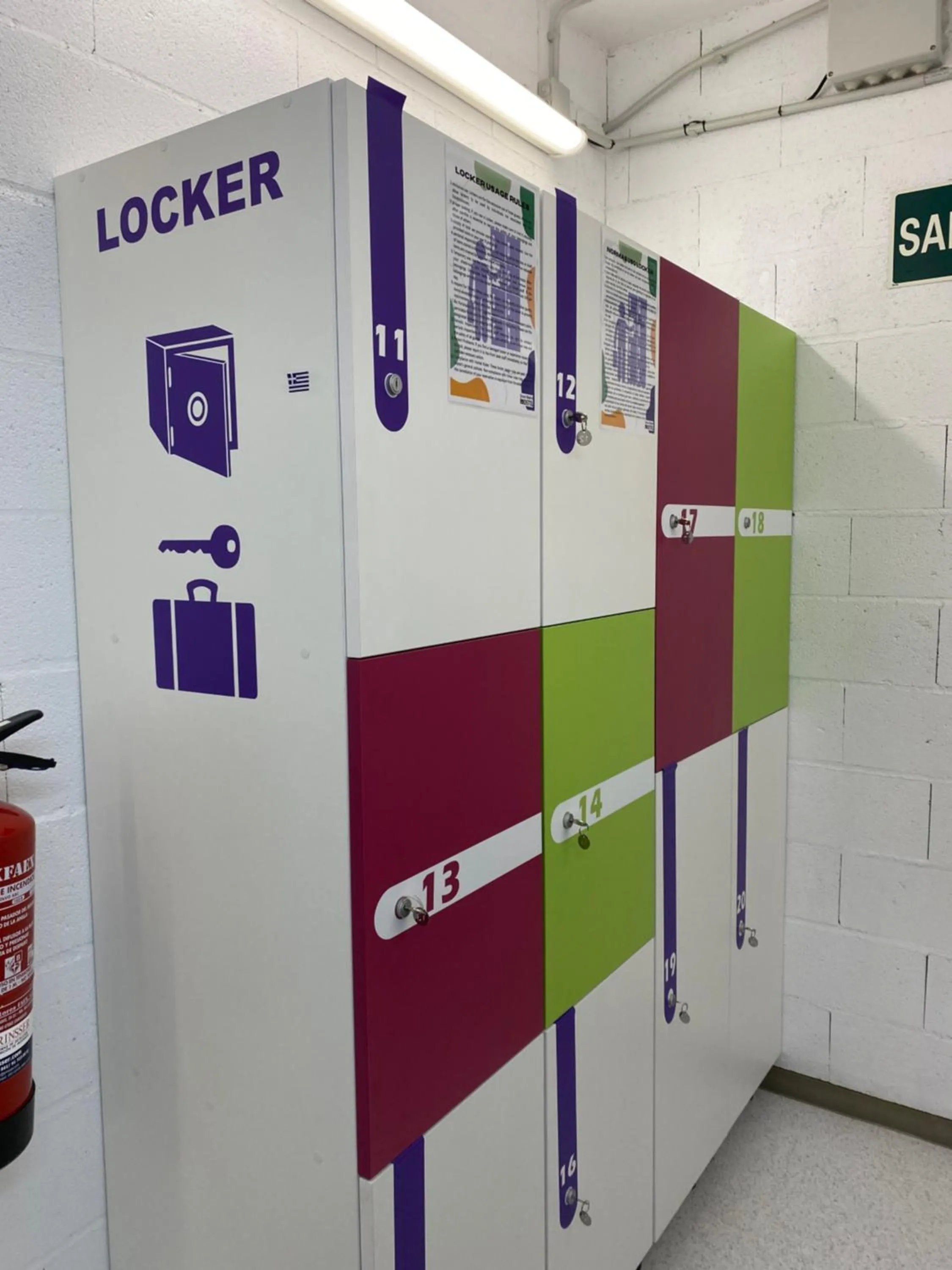 locker in Scout Madrid Hostel