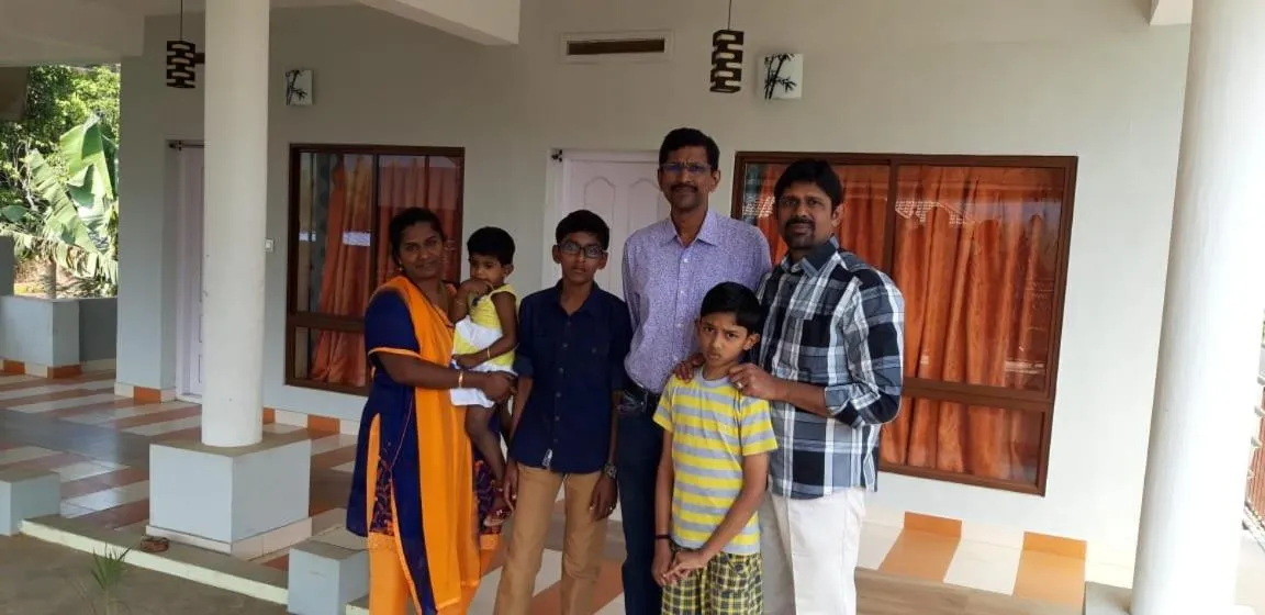 Staff in Quadriya Palace