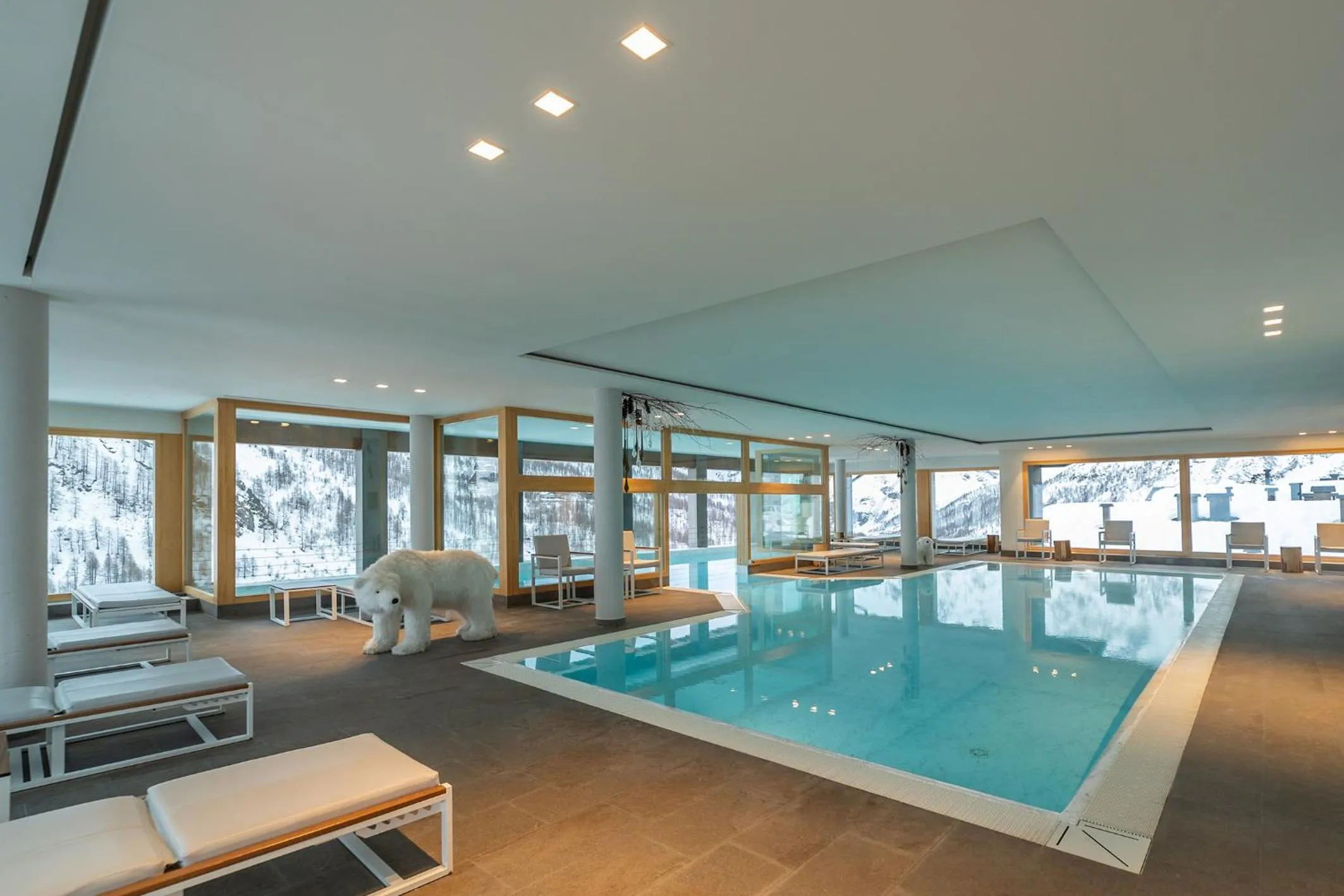 Spa and wellness centre/facilities in White Angel Hotel