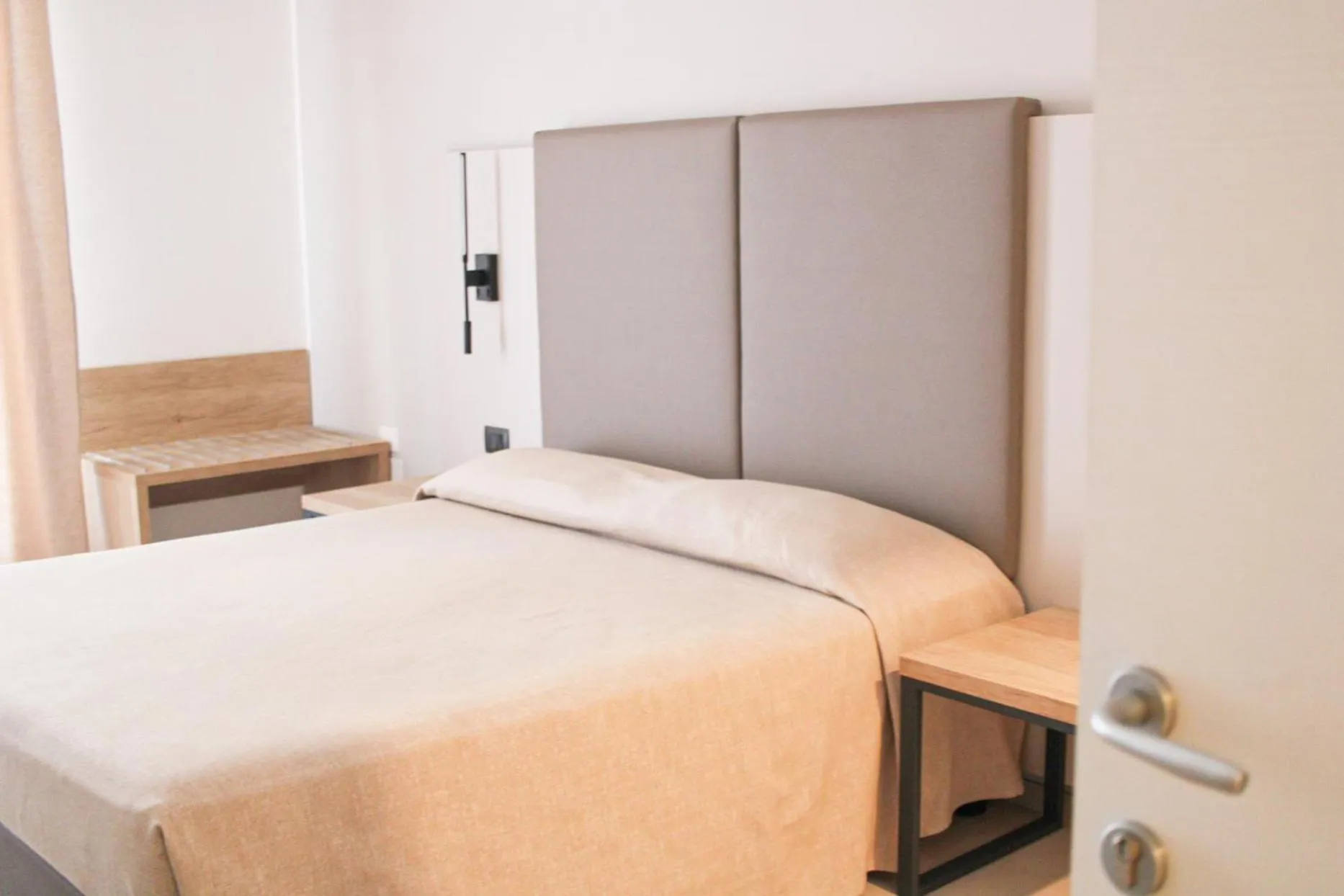 Bed in Hotel Falcone