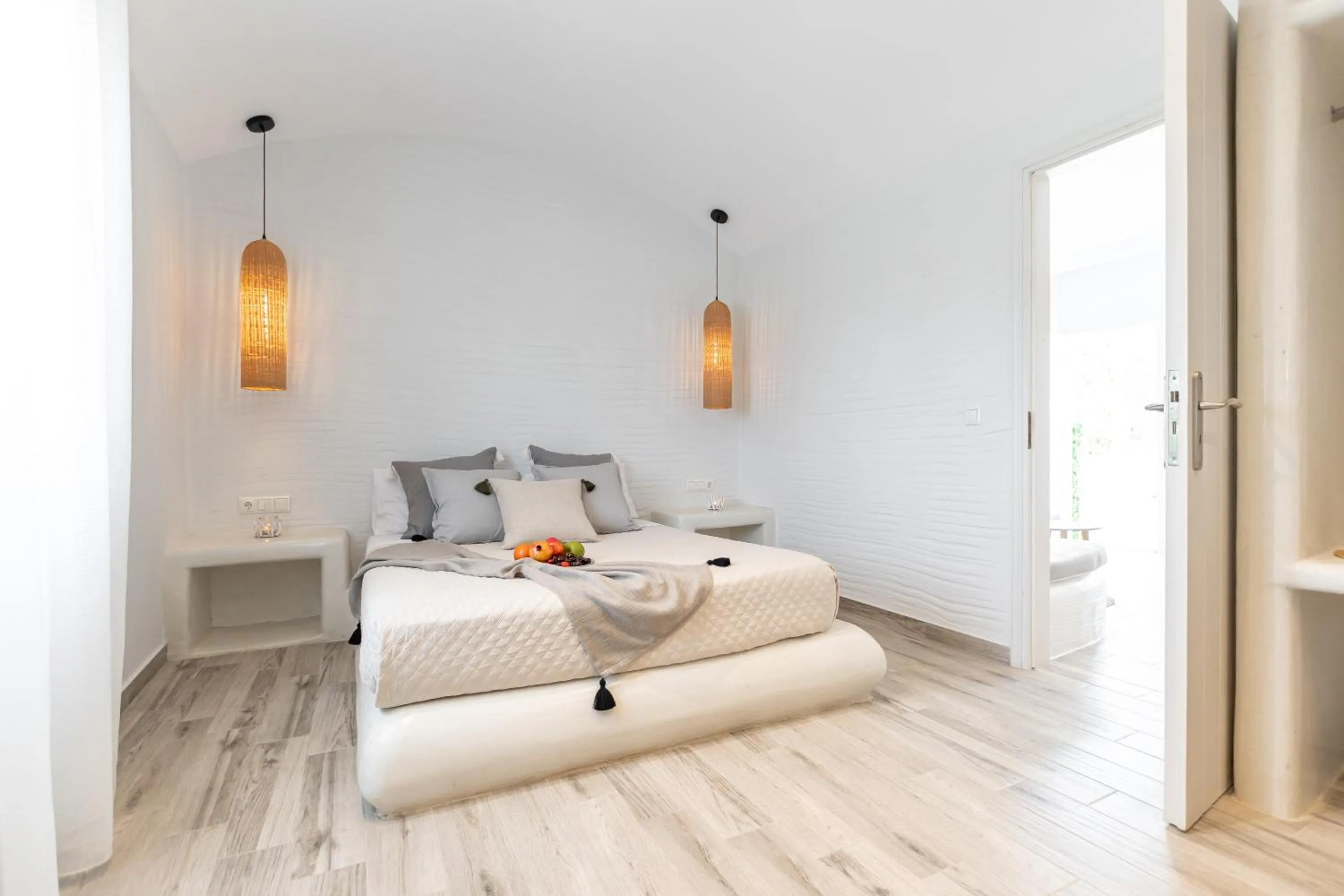 Shower, Bed in Naxian Serenity Suites