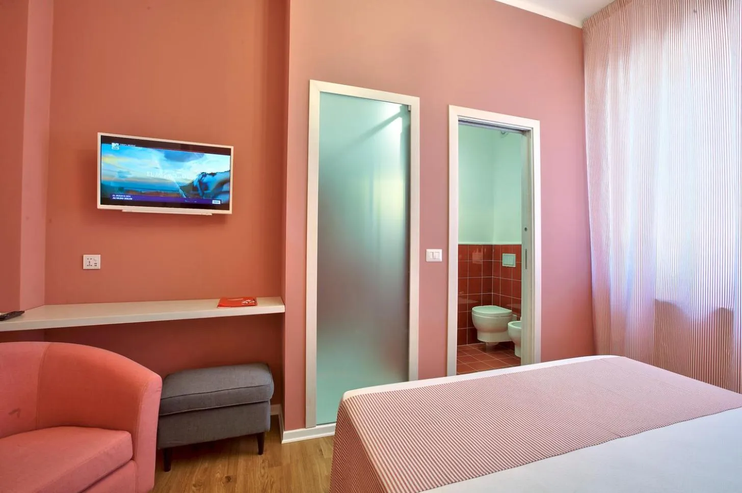 TV and multimedia, Bed in B&B Del Corso