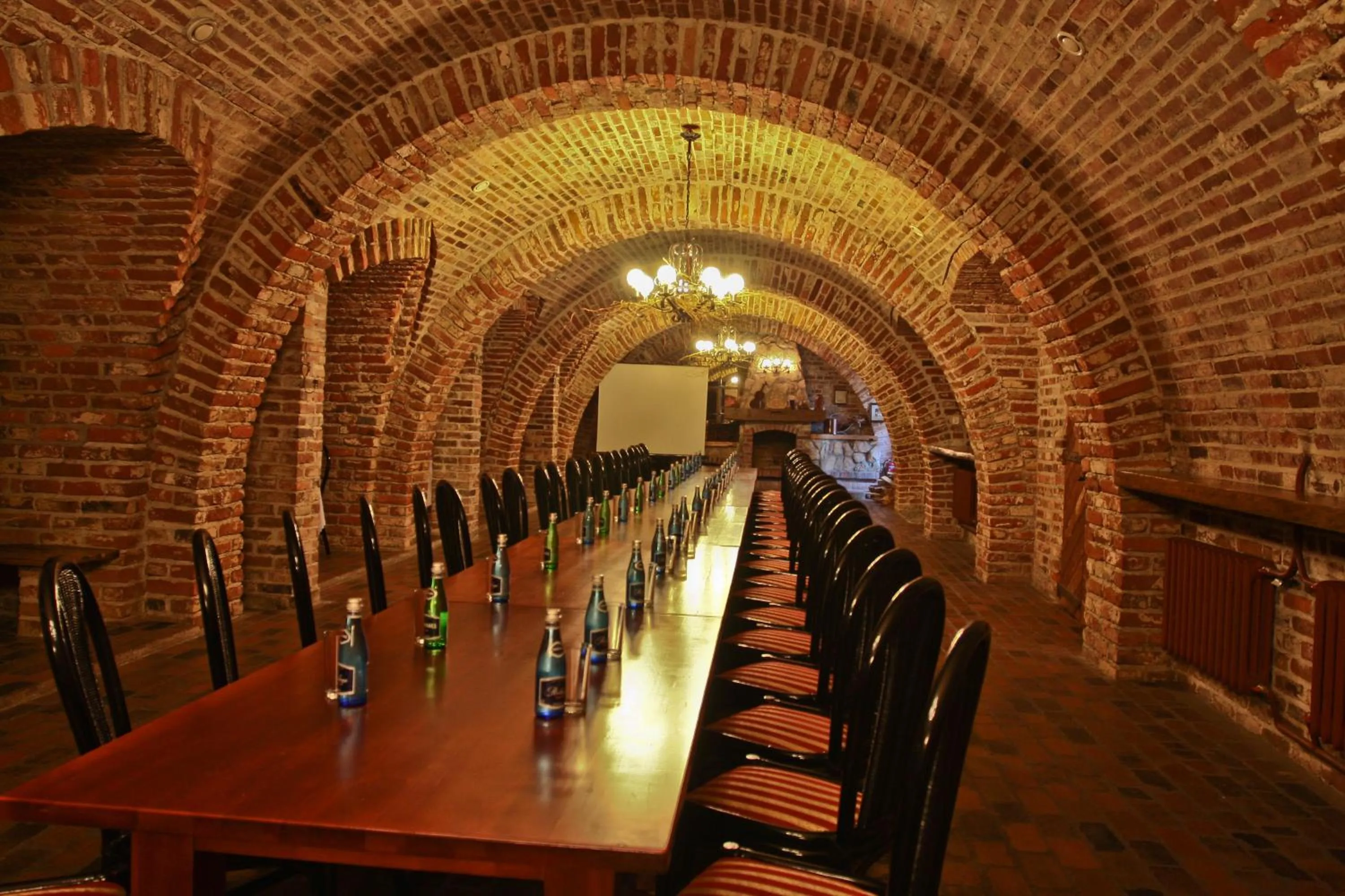 Restaurant/places to eat in Hotel Restauracja Pustelnik