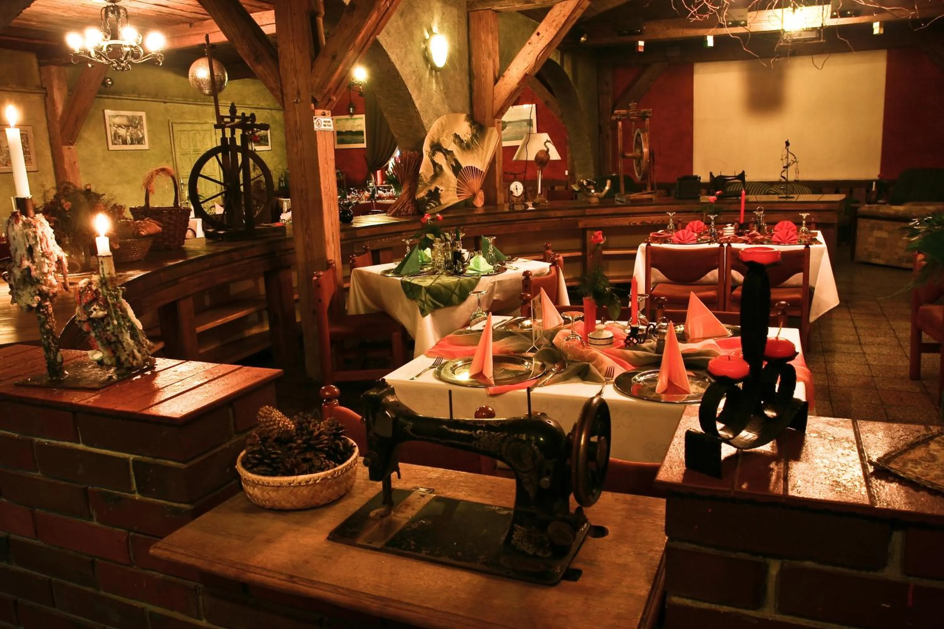 Restaurant/places to eat in Hotel Restauracja Pustelnik