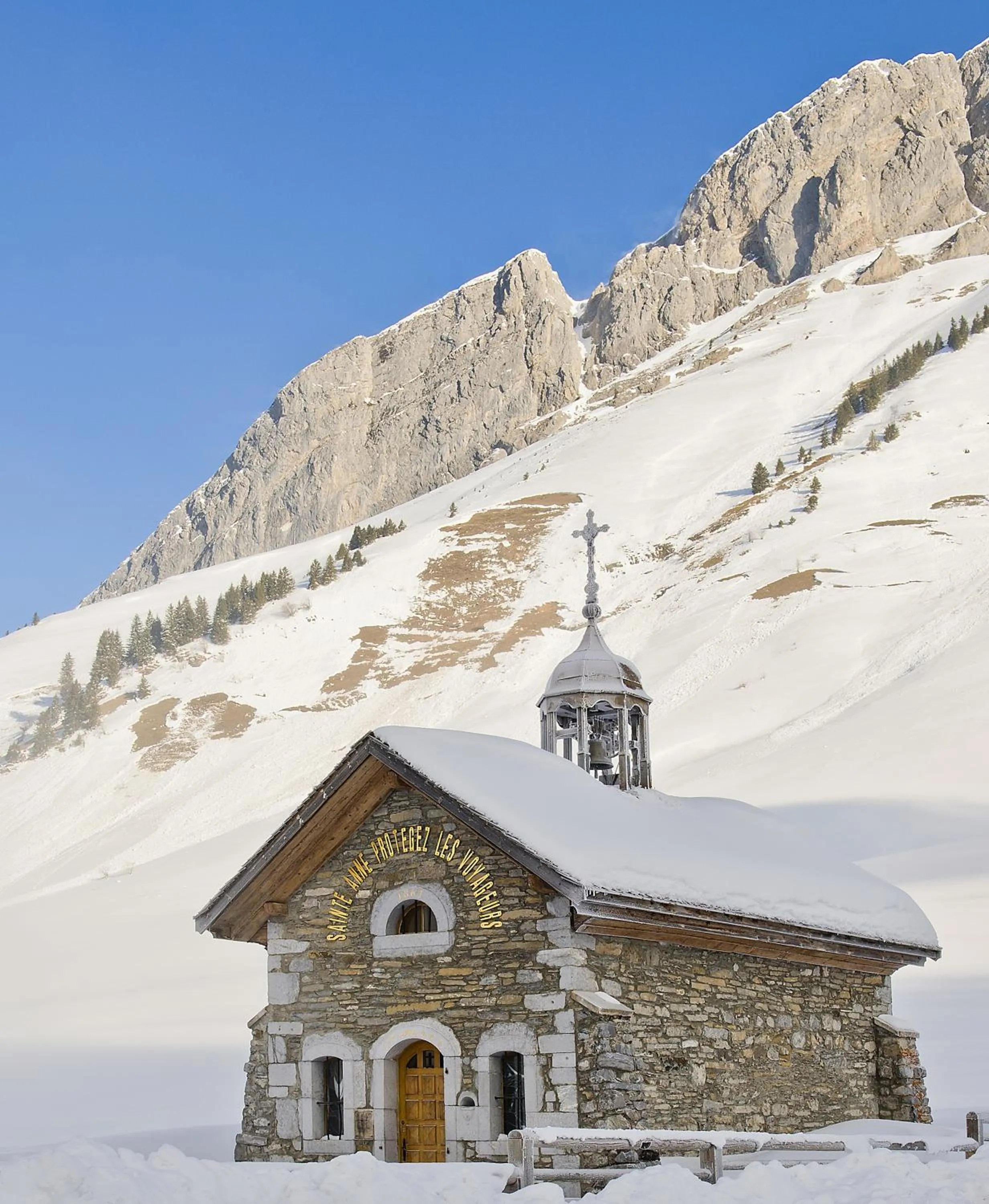 Nearby landmark in Les Rhodos