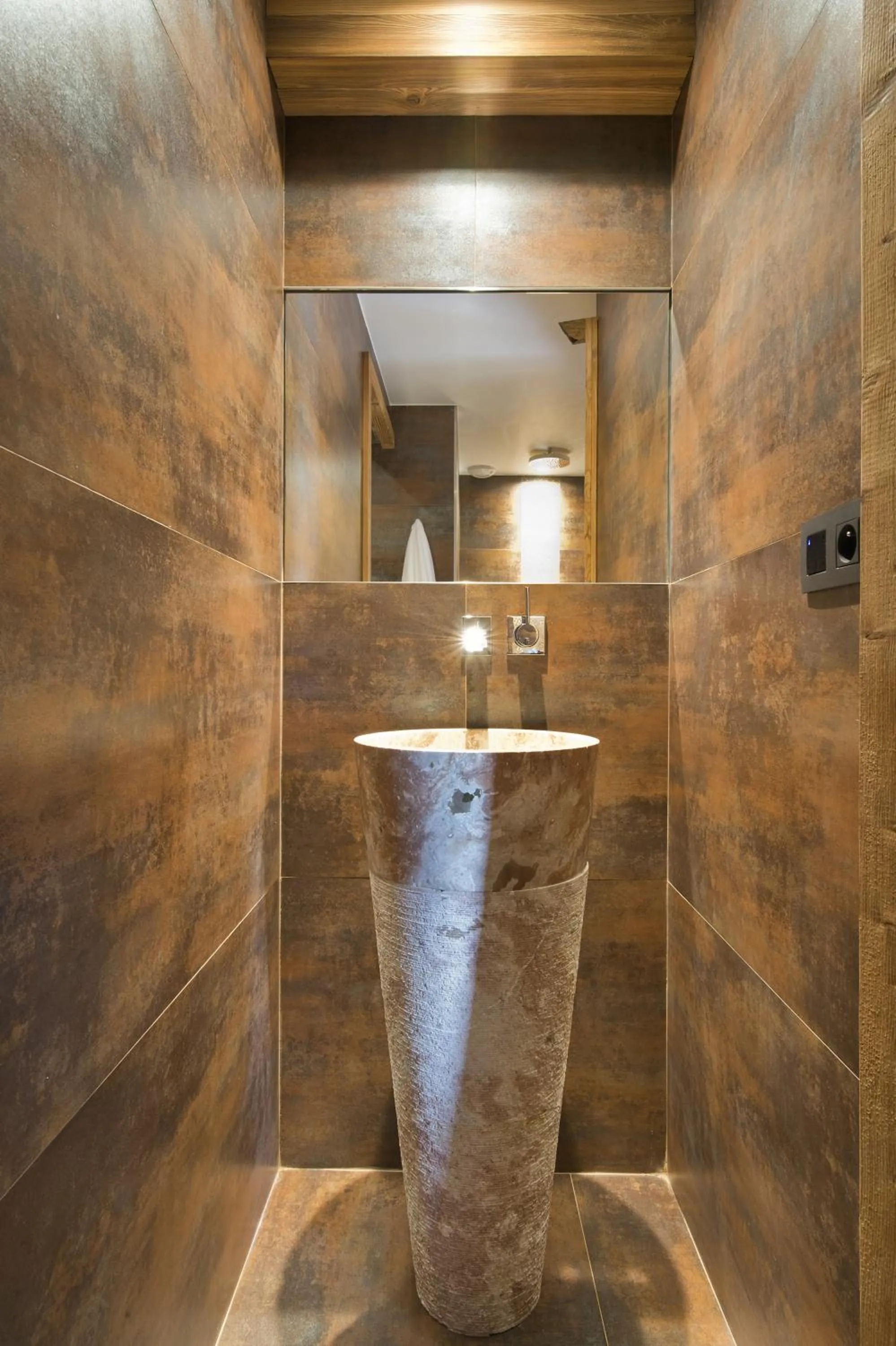 Shower in Les Rhodos