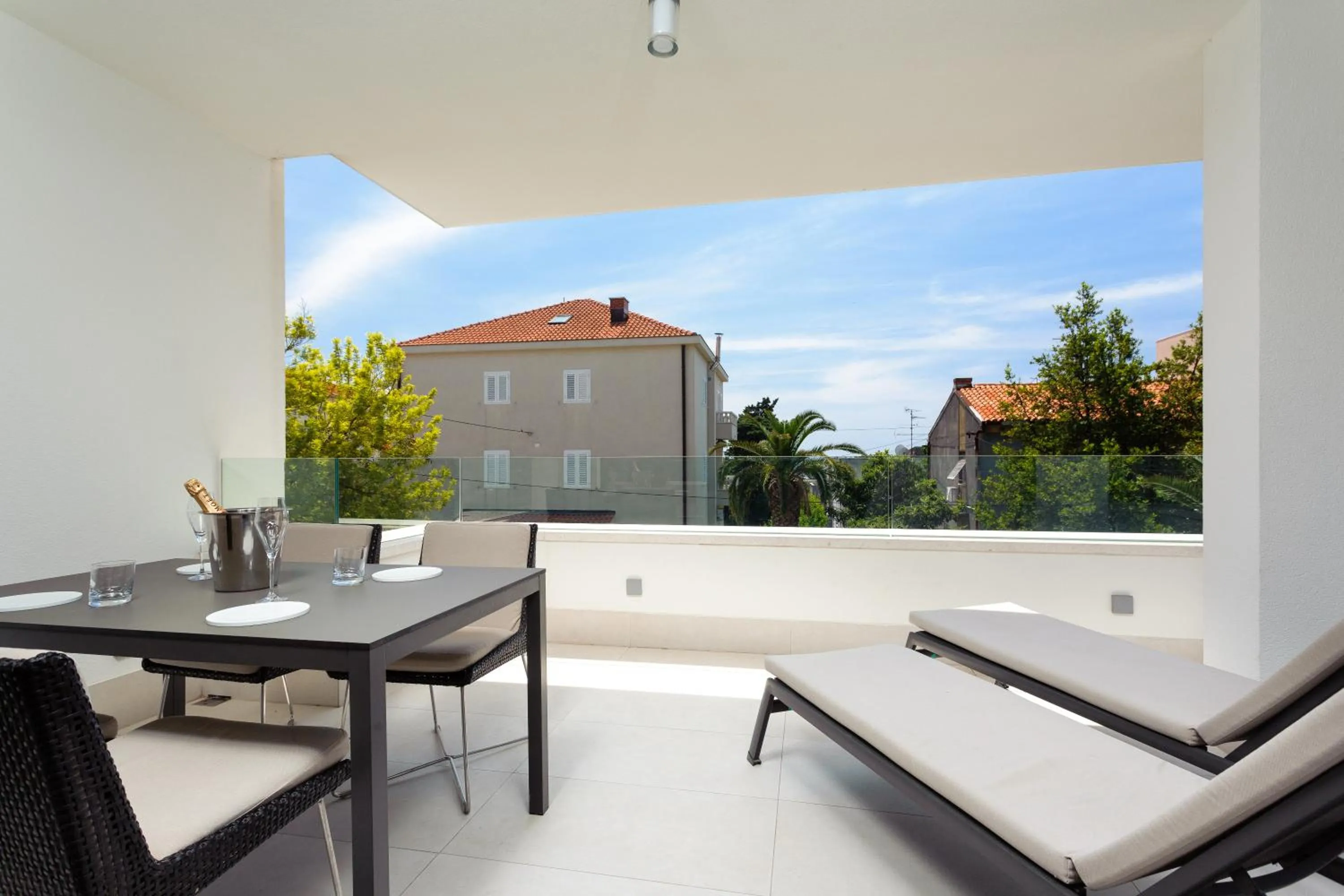 Patio in Alba Residence