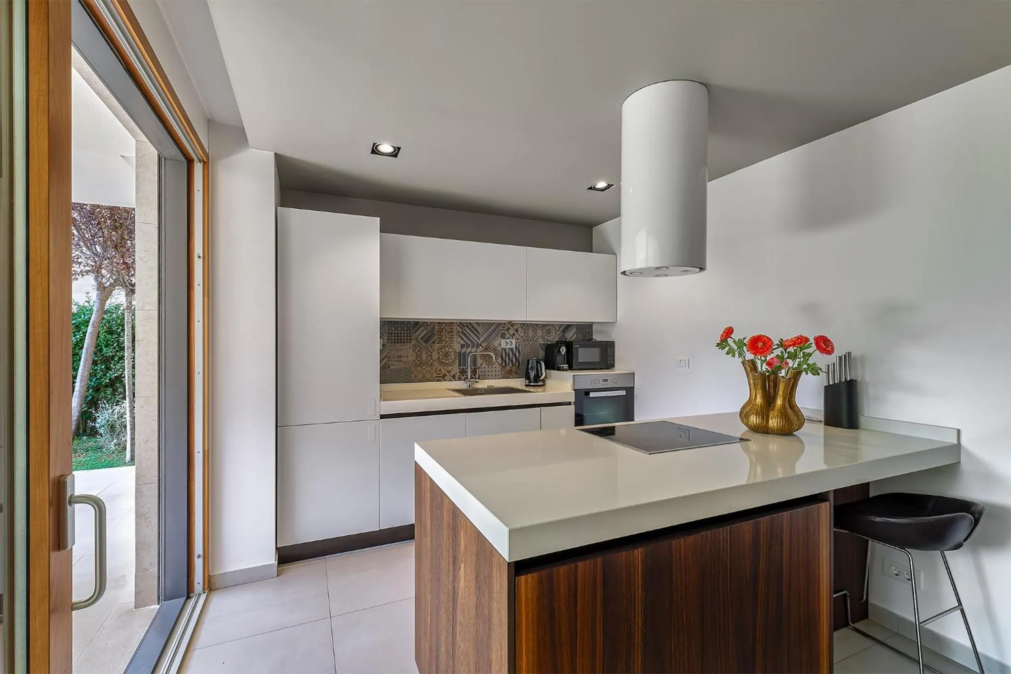 Kitchen or kitchenette in Alba Residence