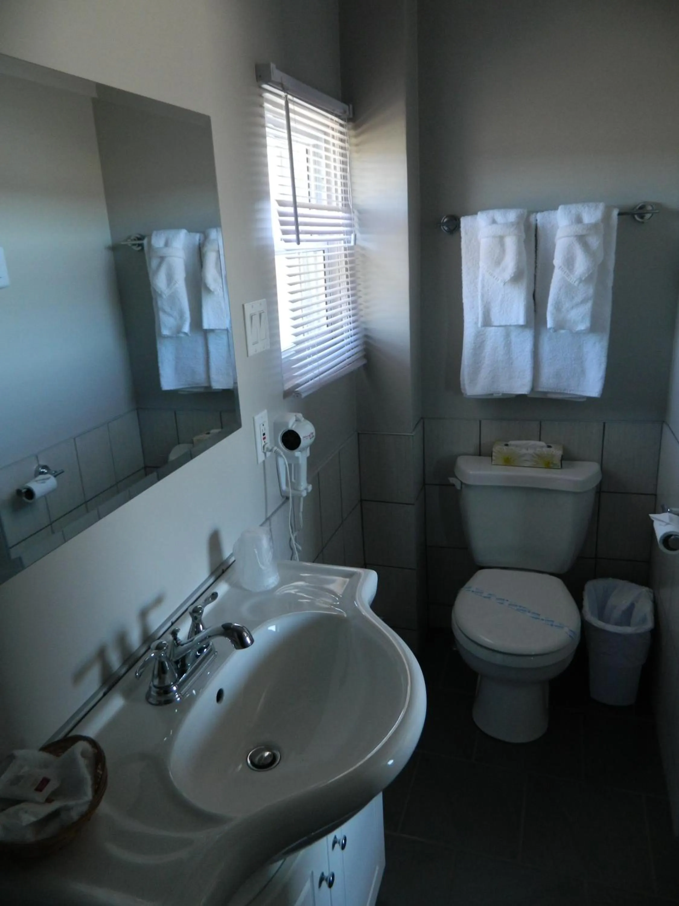 Le Pirate Motel et Camping