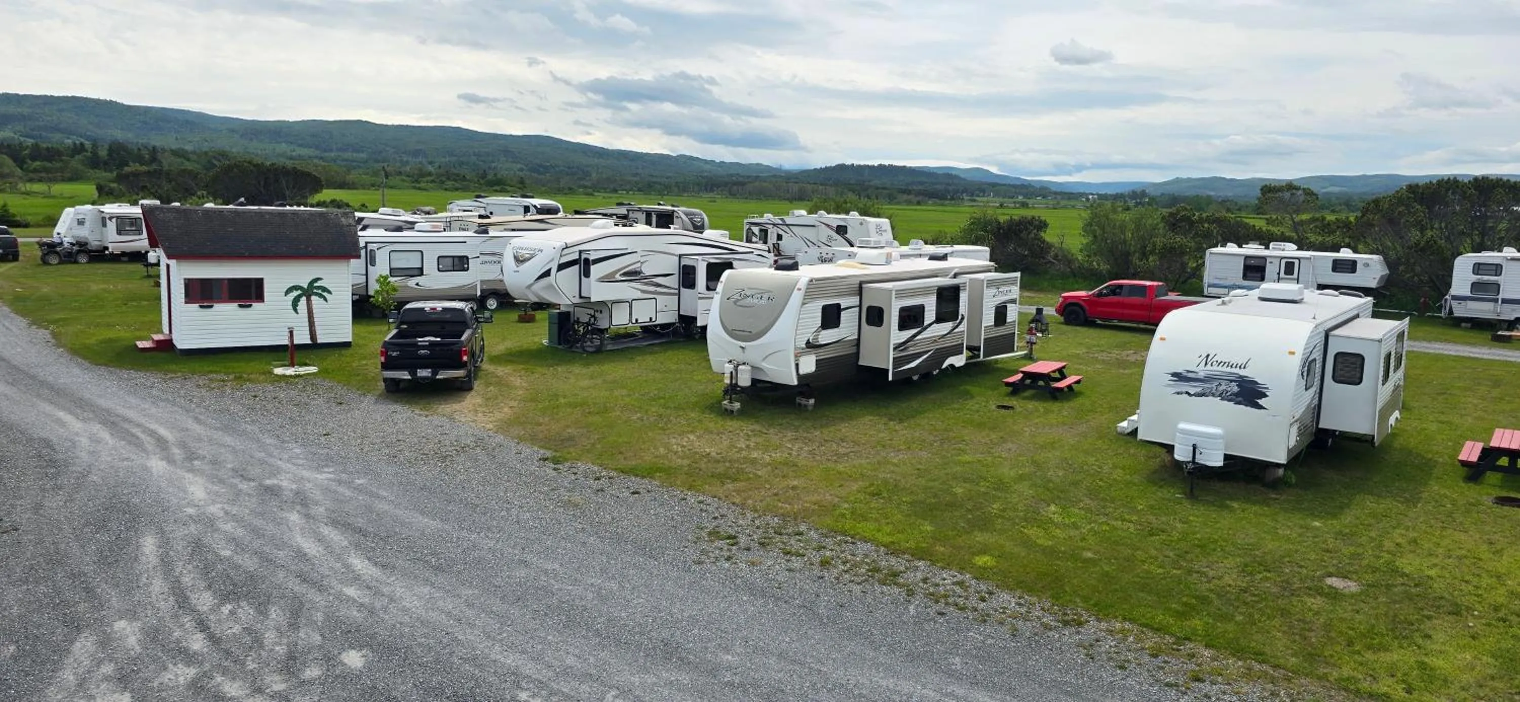 Le Pirate Motel et Camping