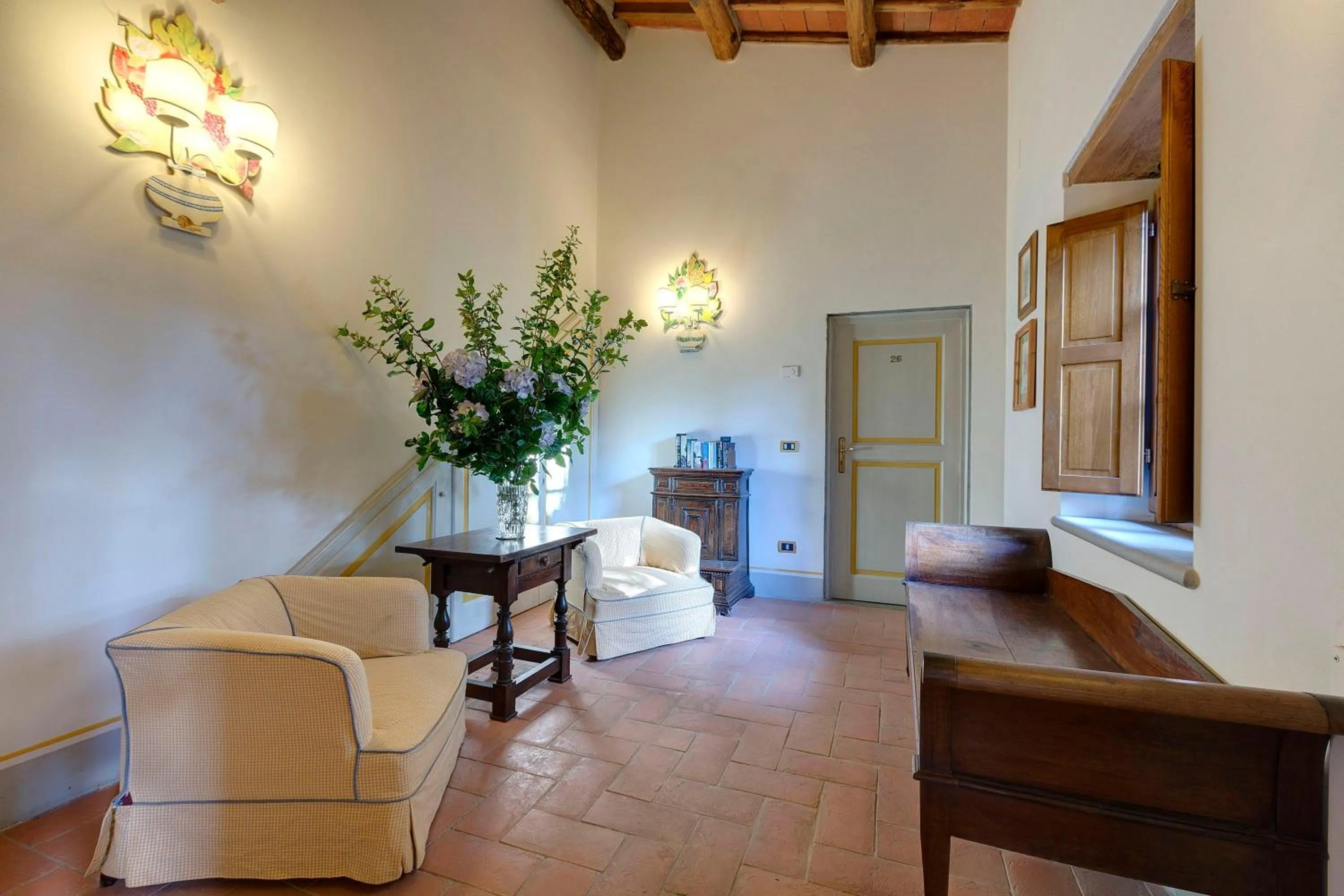 Lounge or bar in Villa Le Barone