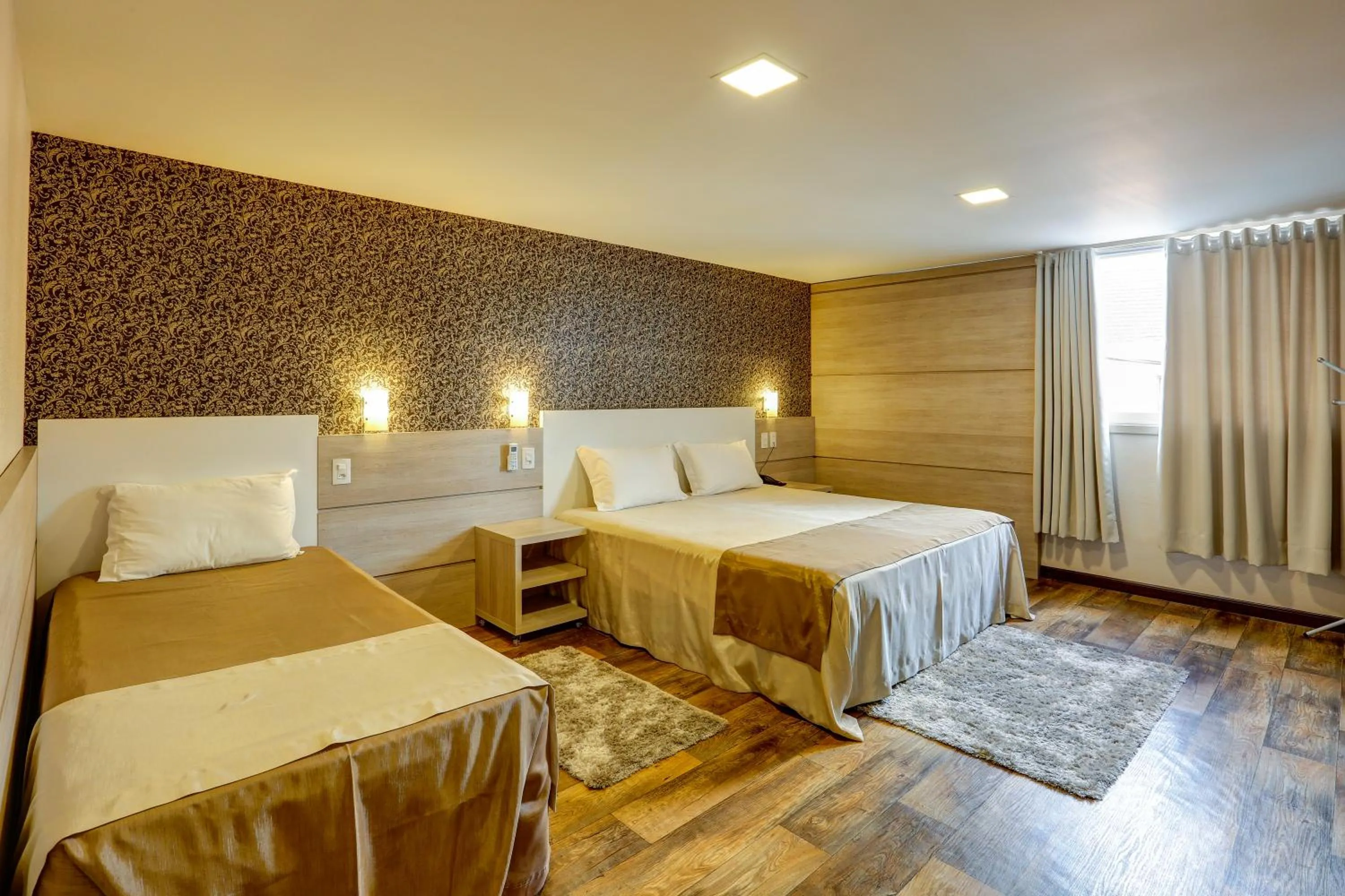 Photo of the whole room, Bed in Di Capri Hotel