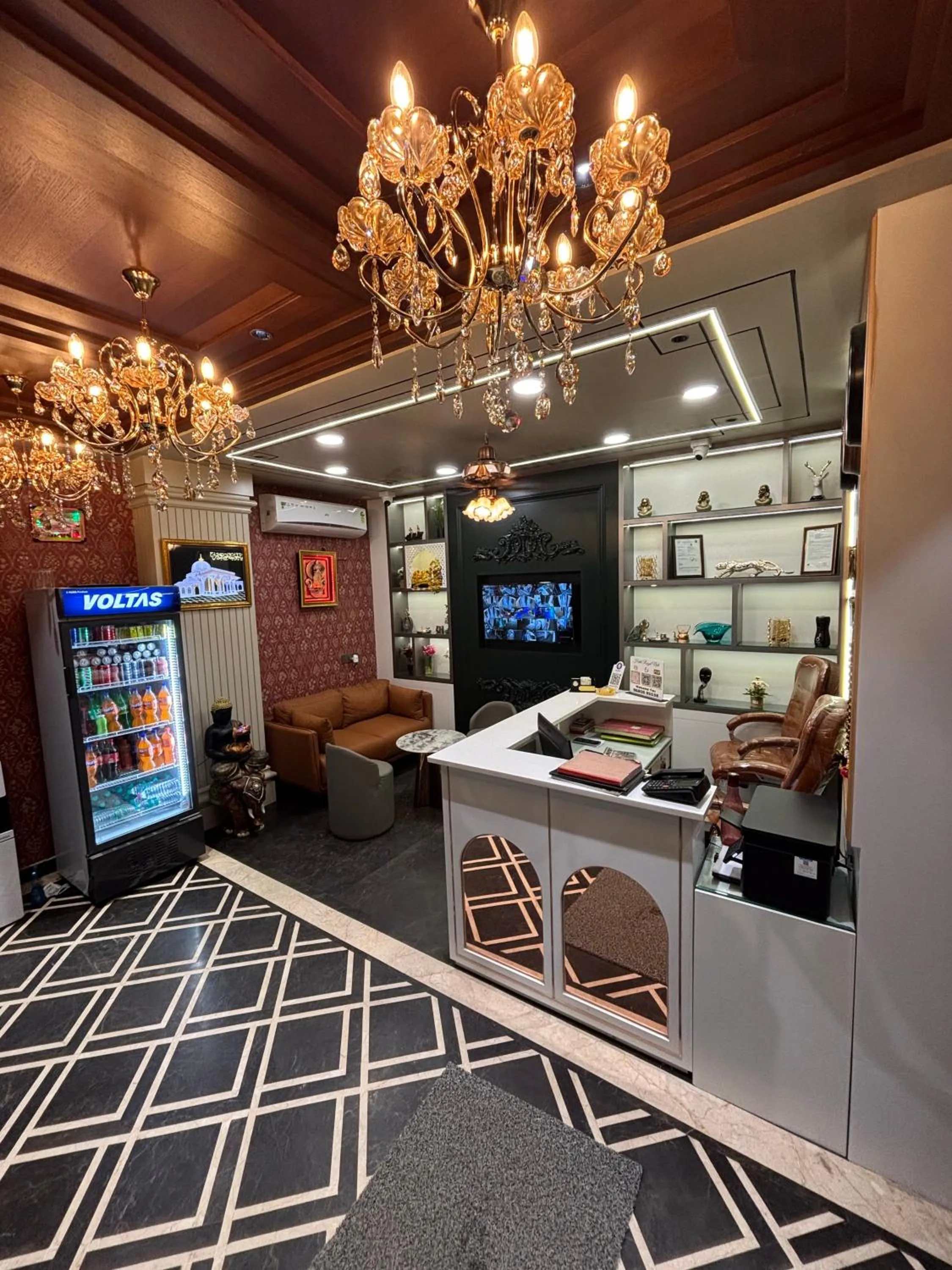 Hotel Royal Nest